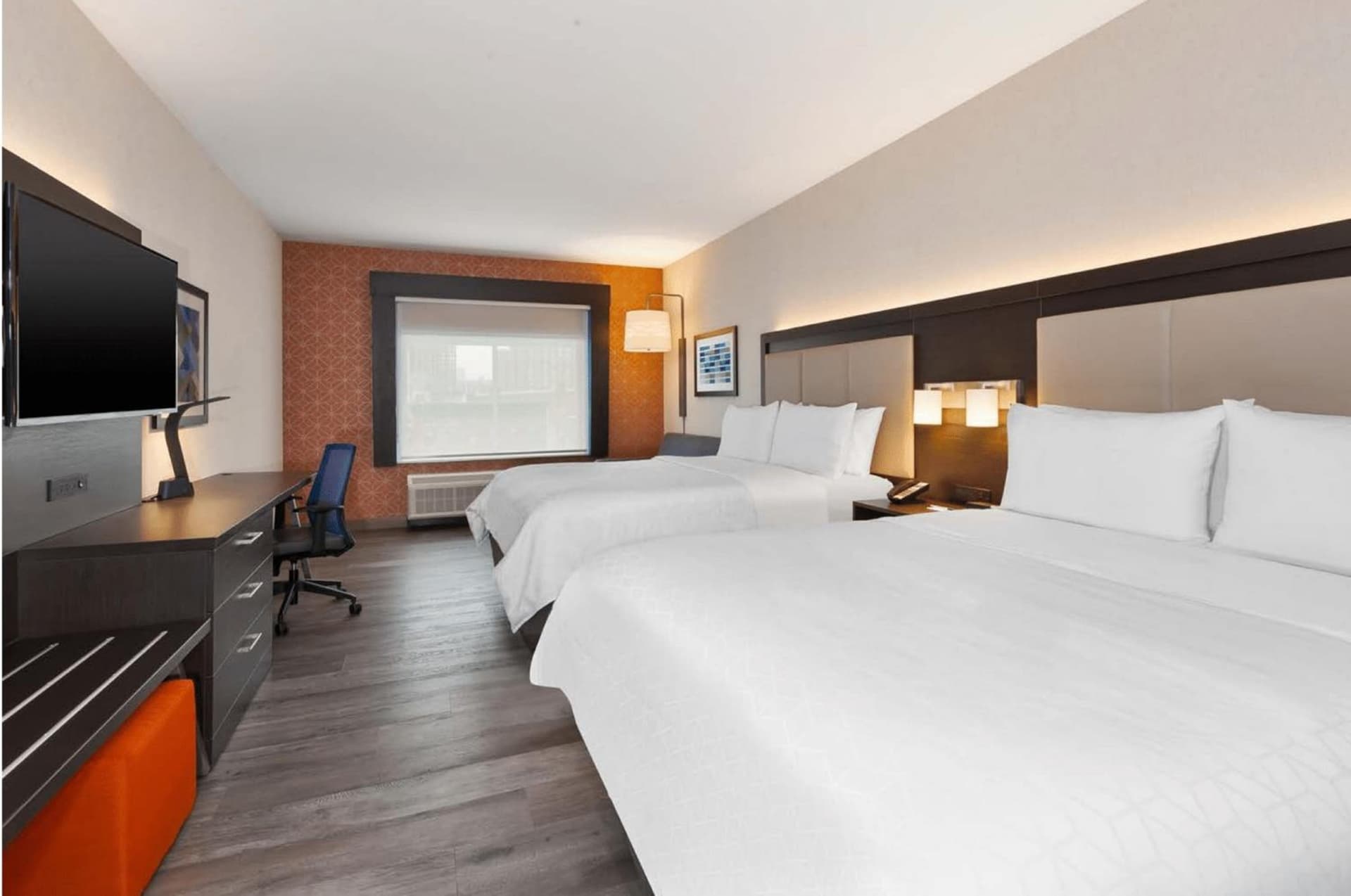 Holiday Inn Express & Suites Jersey City - Holland Tunnel by IHG gallery photo in Jersey City, NJ — image 25