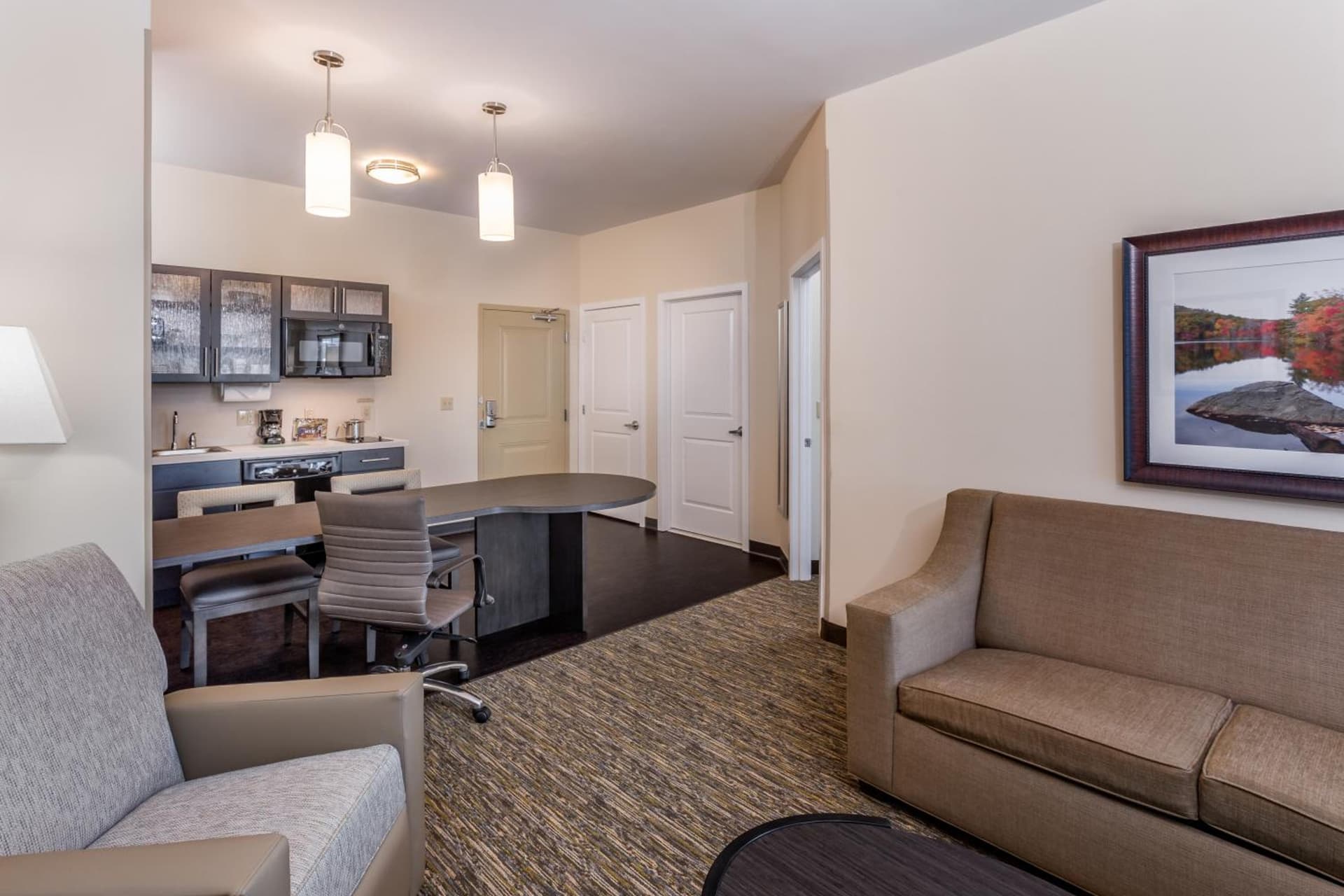 Candlewood Suites Bethlehem South by IHG gallery photo in Bethlehem, PA — image 11
