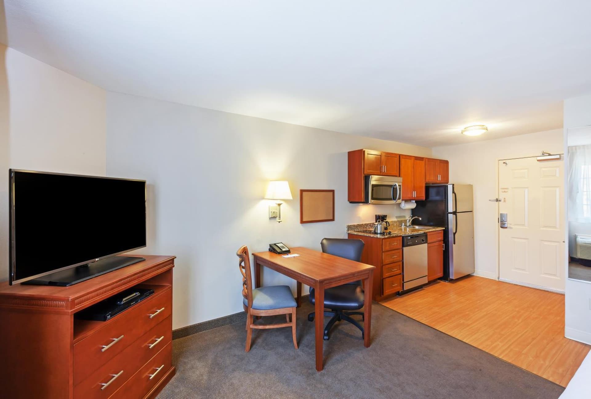 Candlewood Suites El Paso by IHG gallery photo in Sunrise Acres, TX — image 9