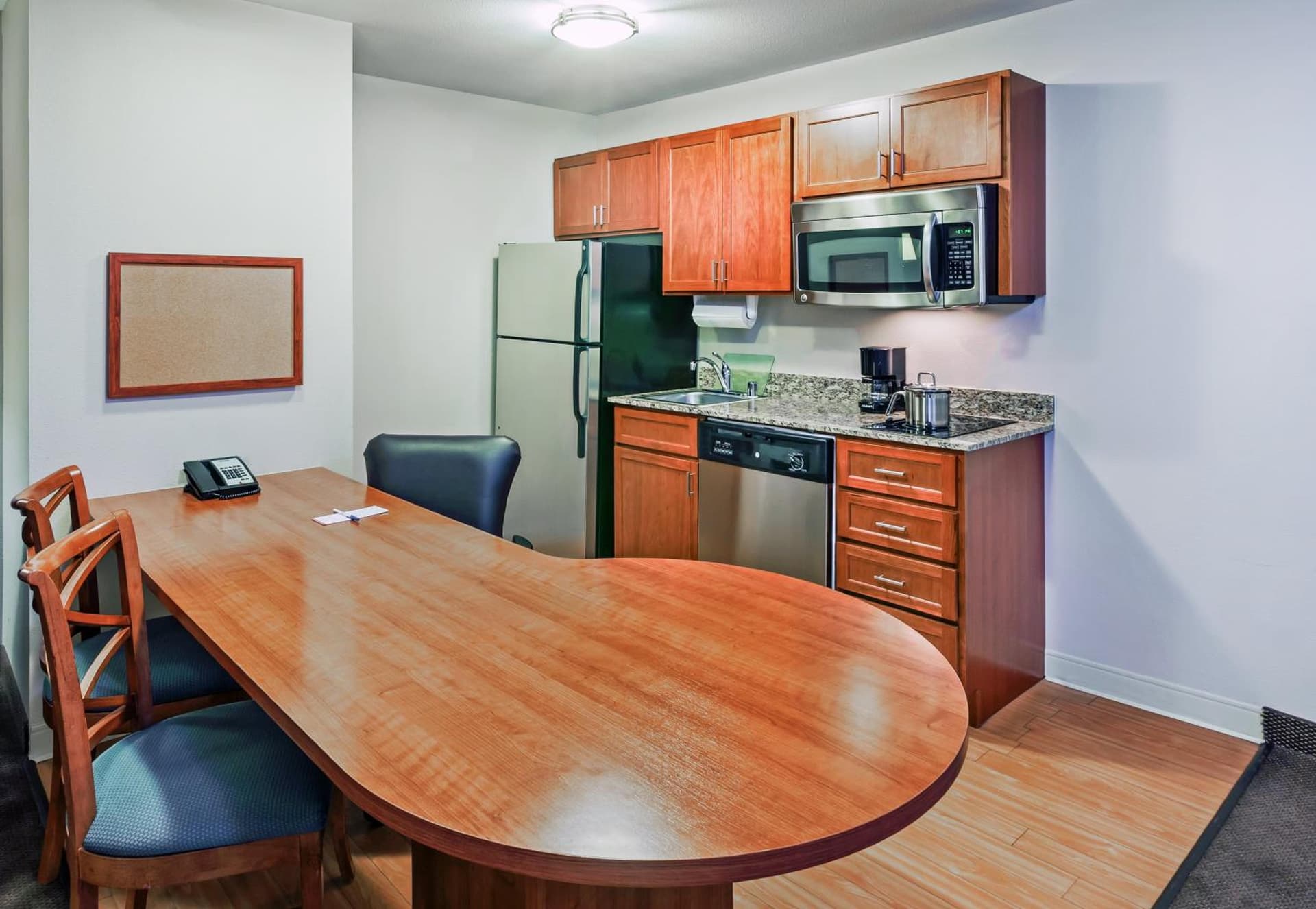 Candlewood Suites El Paso by IHG gallery photo in Sunrise Acres, TX — image 25