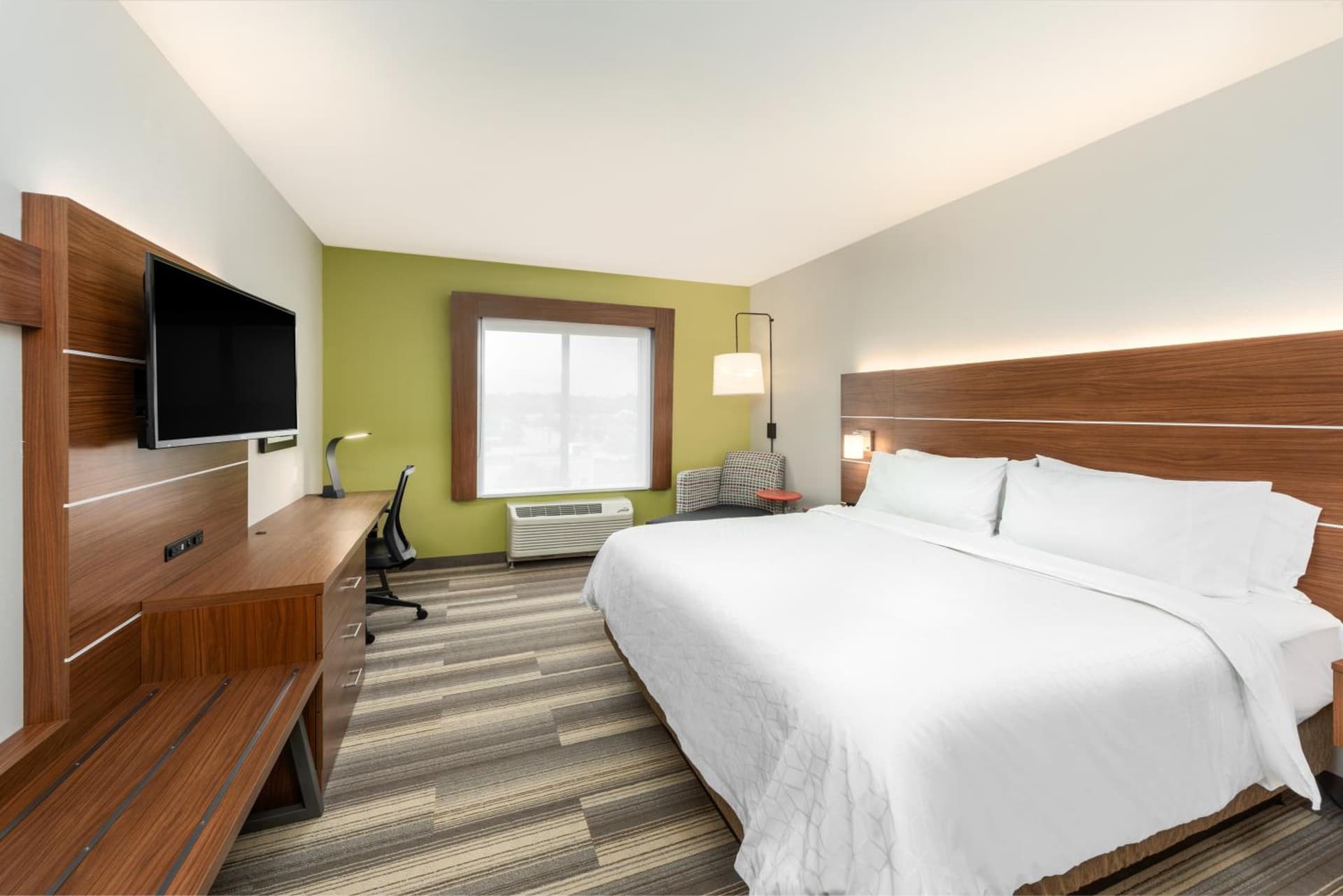 Holiday Inn Express & Suites St. Louis - Chesterfield by IHG interior in Chesterfield, MO — gallery photo 2