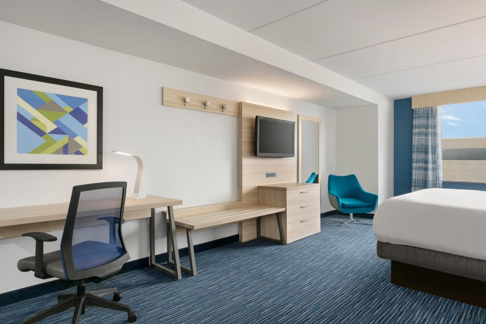 Holiday Inn Express Hotel & Suites Norfolk Airport by IHG gallery photo in Norfolk, VA — image 13
