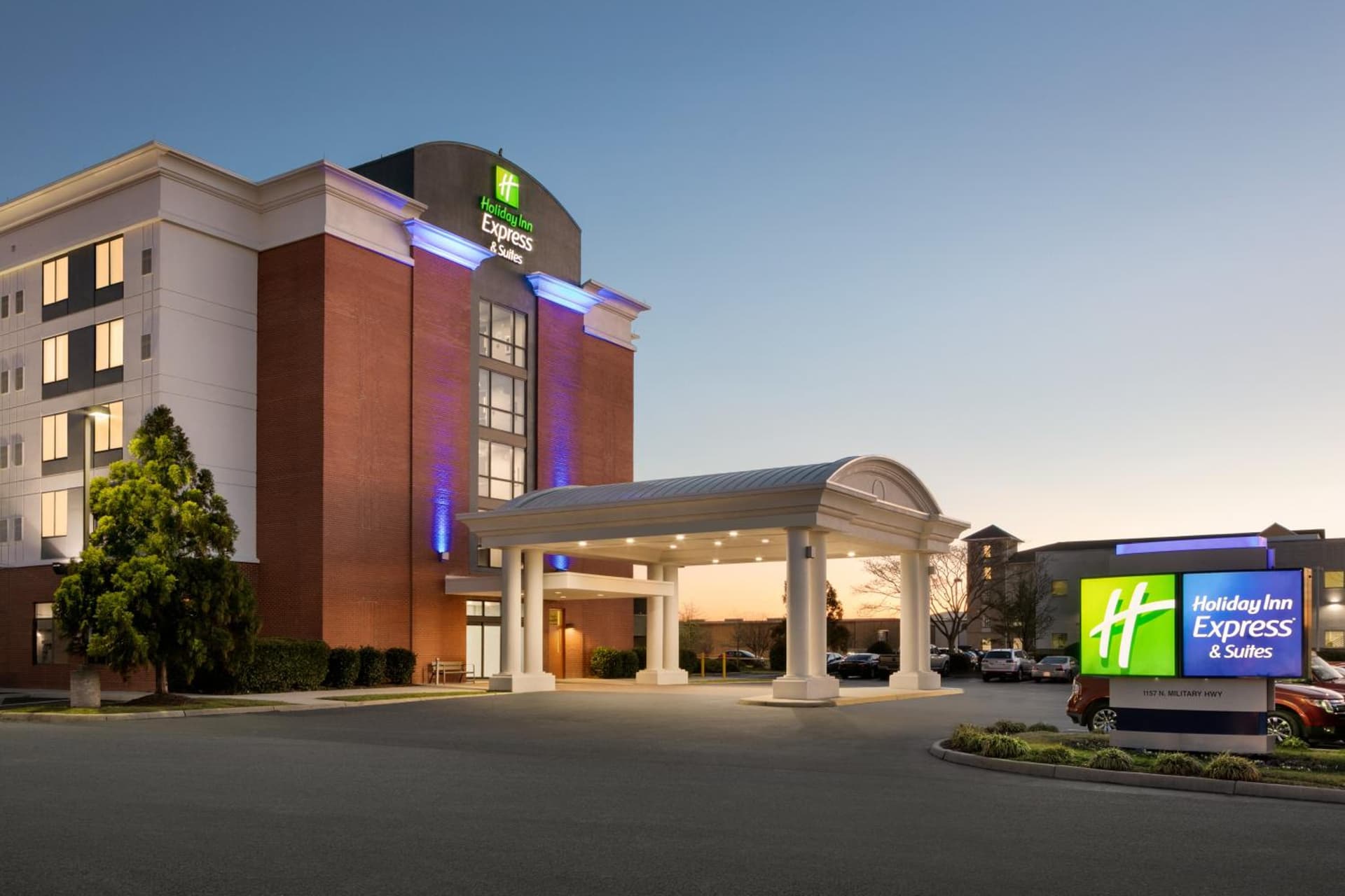 Holiday Inn Express Hotel & Suites Norfolk Airport by IHG gallery photo in Norfolk, VA — image 22