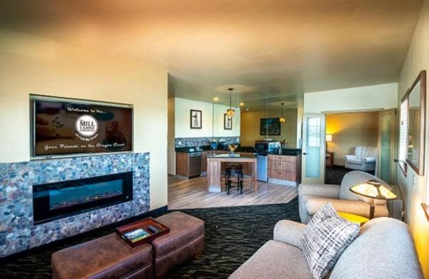 Ko-Kwel Casino Resort interior in North Bend, OR — gallery photo 2