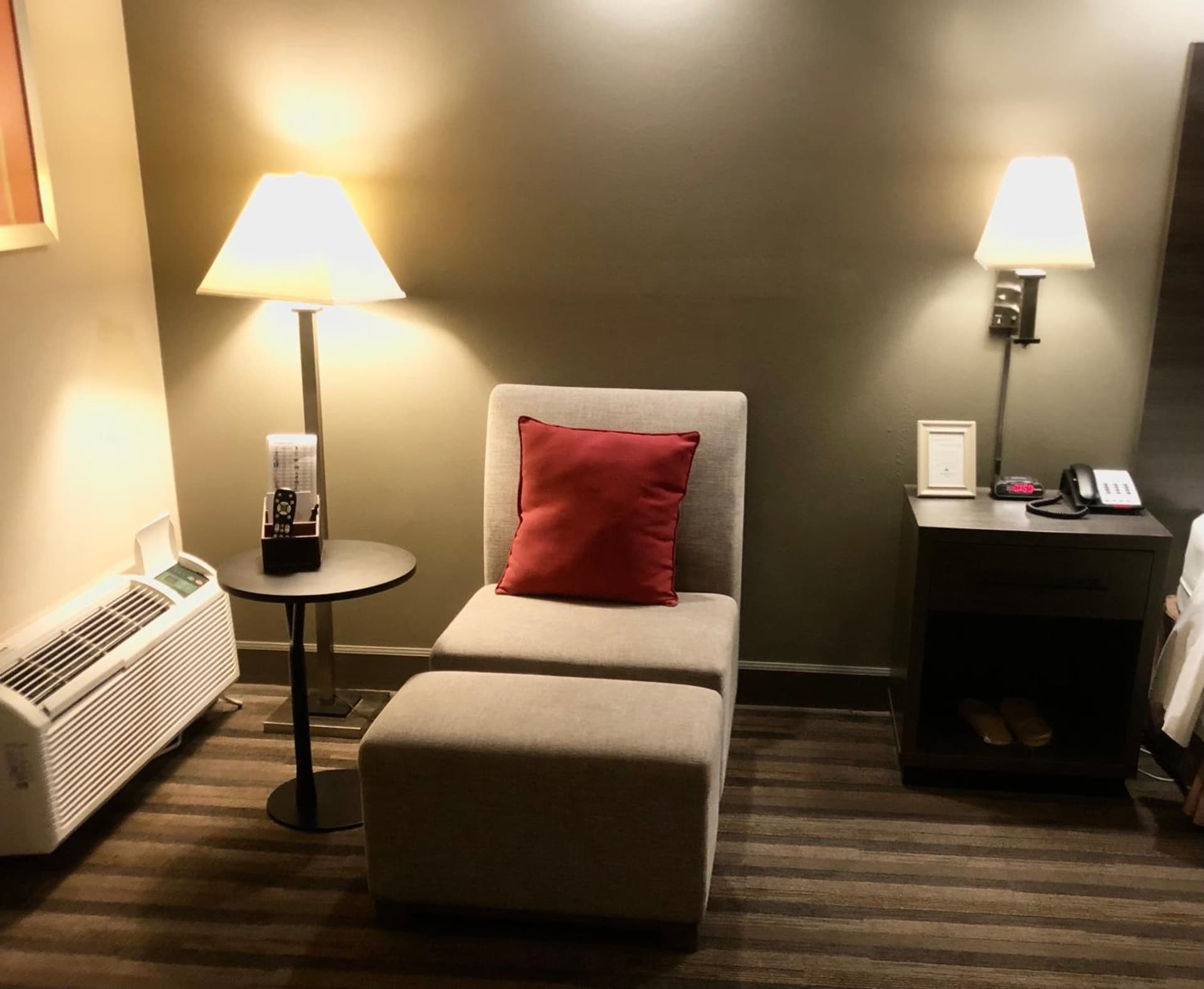 GreenTree Inn & Suites Los Angeles - Alhambra - Pasadena gallery photo in Alhambra, CA — image 19