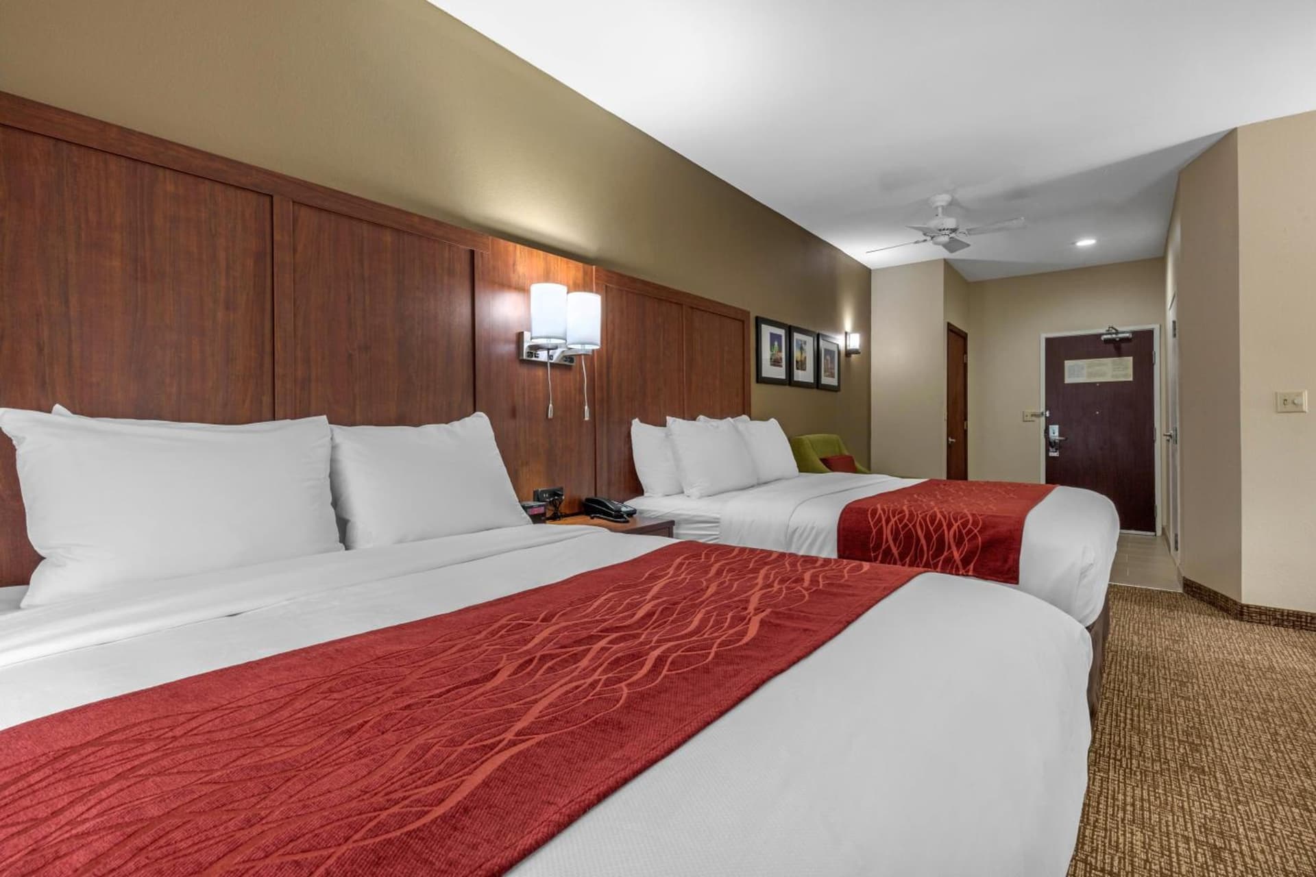 Comfort Inn & Suites Montgomery East Carmichael Rd gallery photo in Montgomery, AL — image 32