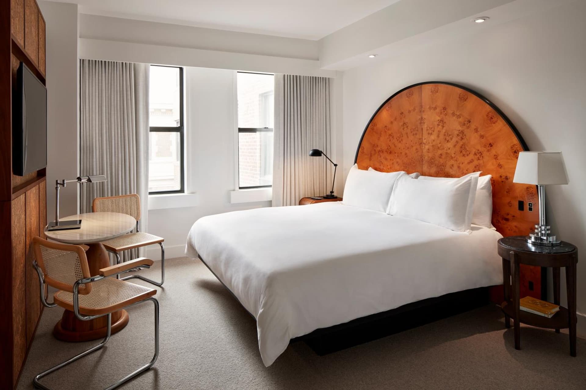 Lyle DC interior in Washington, DC — gallery photo 2