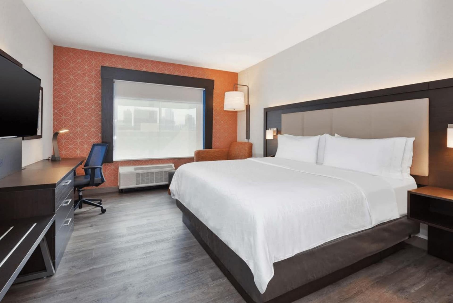 Holiday Inn Express & Suites Jersey City - Holland Tunnel by IHG gallery photo in Jersey City, NJ — image 30