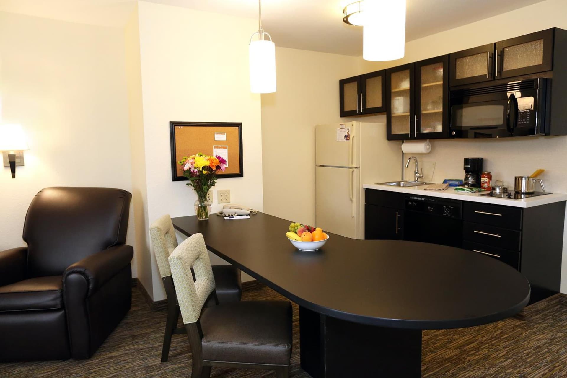 Candlewood Suites East Lansing by IHG gallery photo in Lansing, MI — image 25