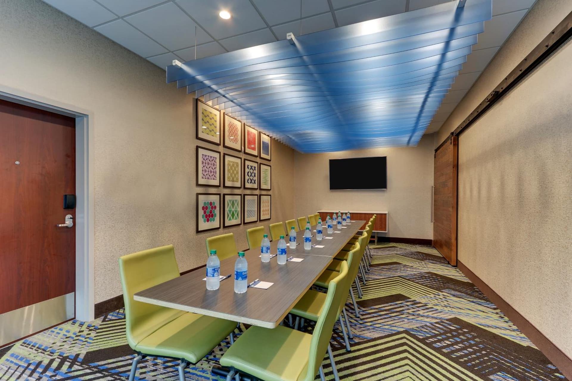 Holiday Inn Express & Suites - Saugerties - Hudson Valley by IHG gallery photo in Saugerties, NY — image 8