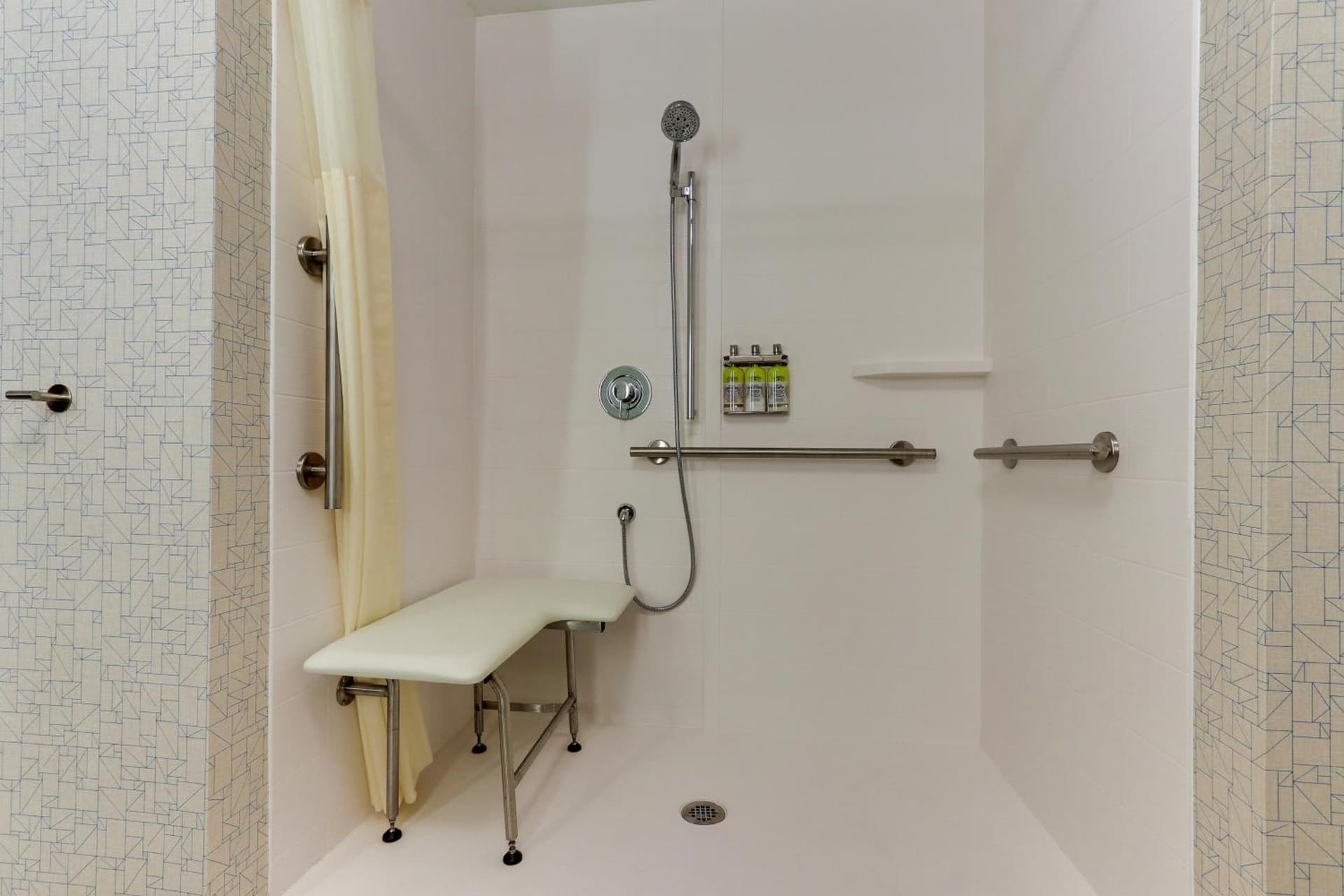 Holiday Inn Express & Suites - Saugerties - Hudson Valley by IHG gallery photo in Saugerties, NY — image 4