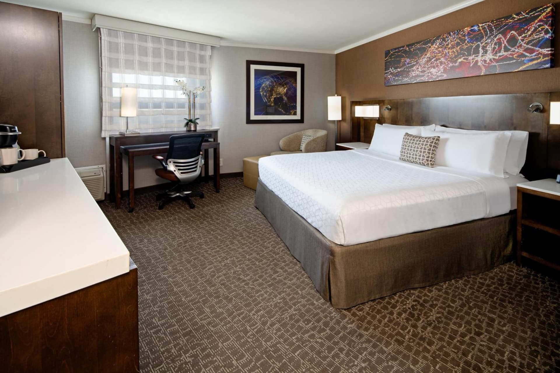 Holiday Inn Long Beach - Airport by IHG gallery photo in Long Beach, CA — image 68