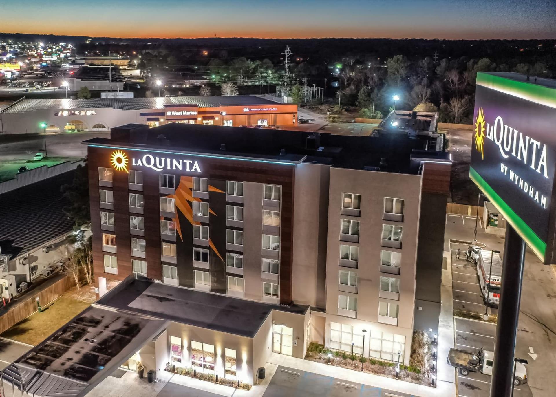 La Quinta by Wyndham Mobile property views in Mobile, AL — gallery photo 3