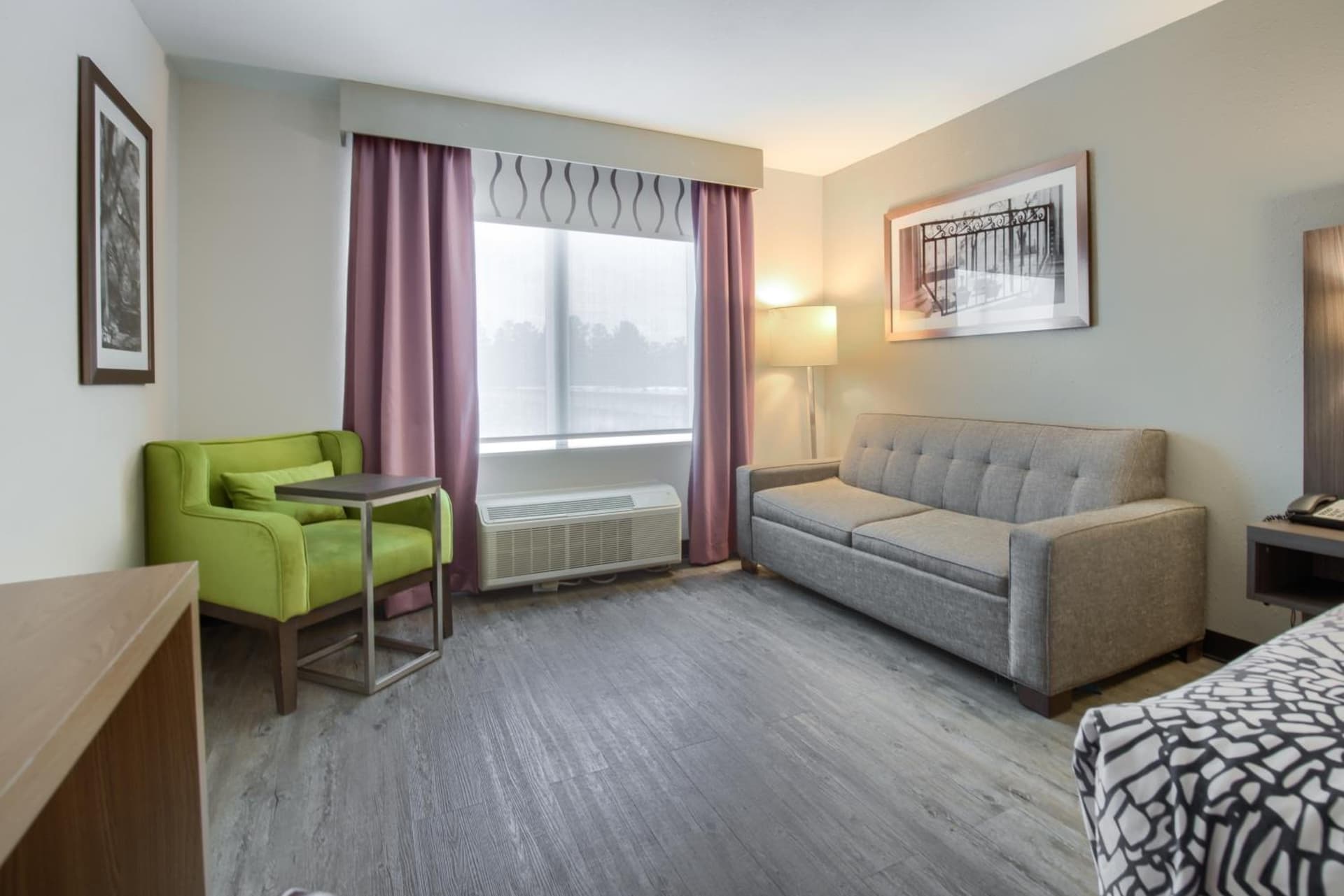 La Quinta by Wyndham Mobile gallery photo in Mobile, AL — image 43