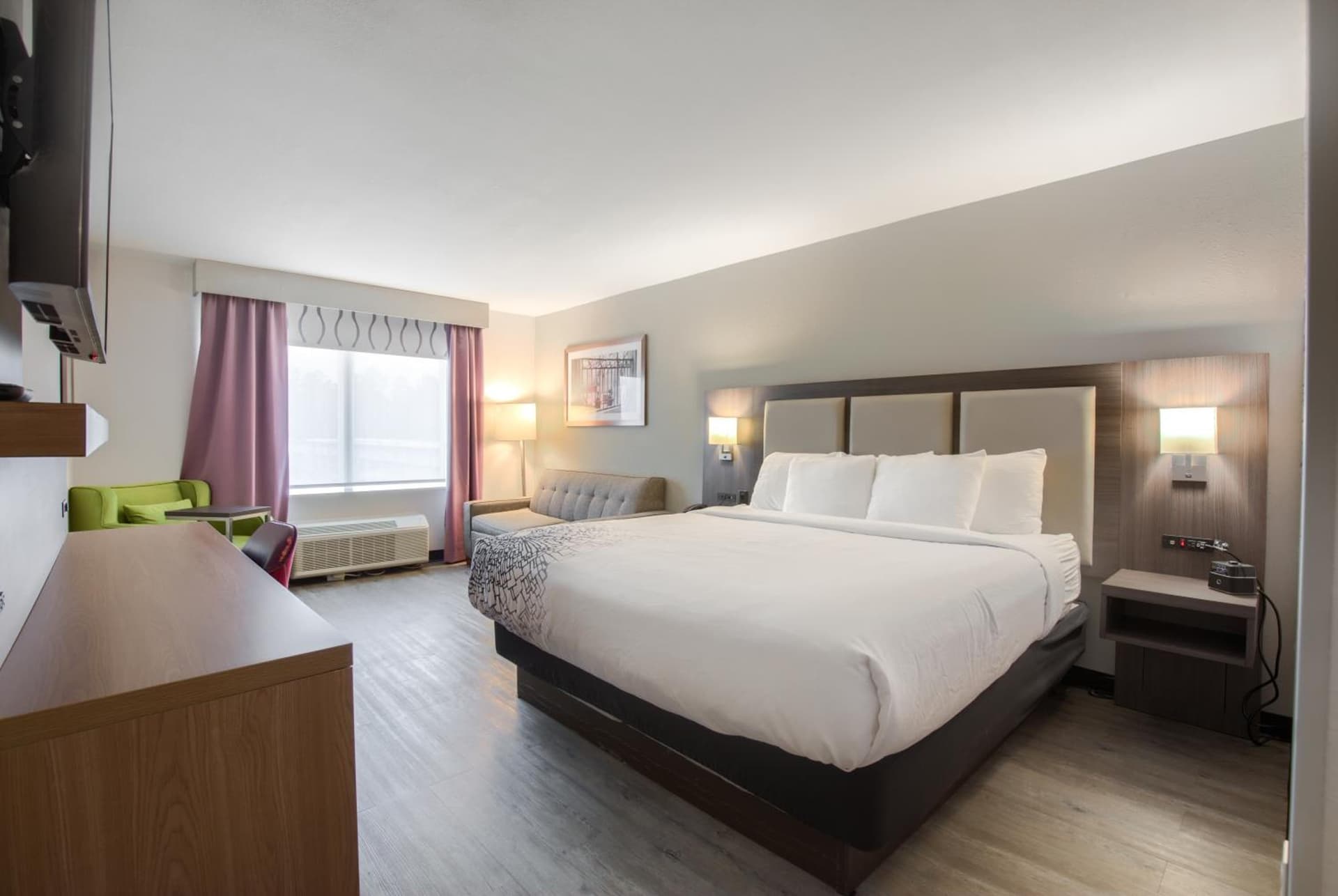 La Quinta by Wyndham Mobile gallery photo in Mobile, AL — image 11