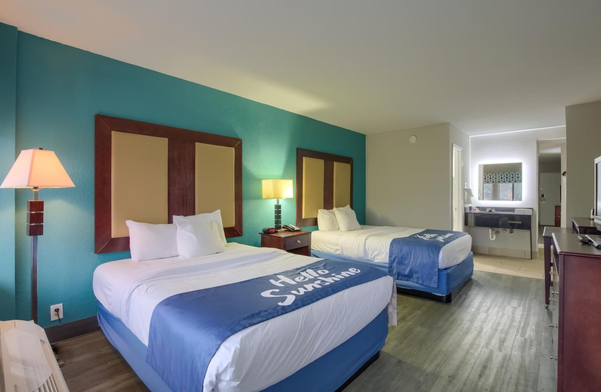 Days Inn by Wyndham Mobile I-65 gallery photo in Mobile, AL — image 39