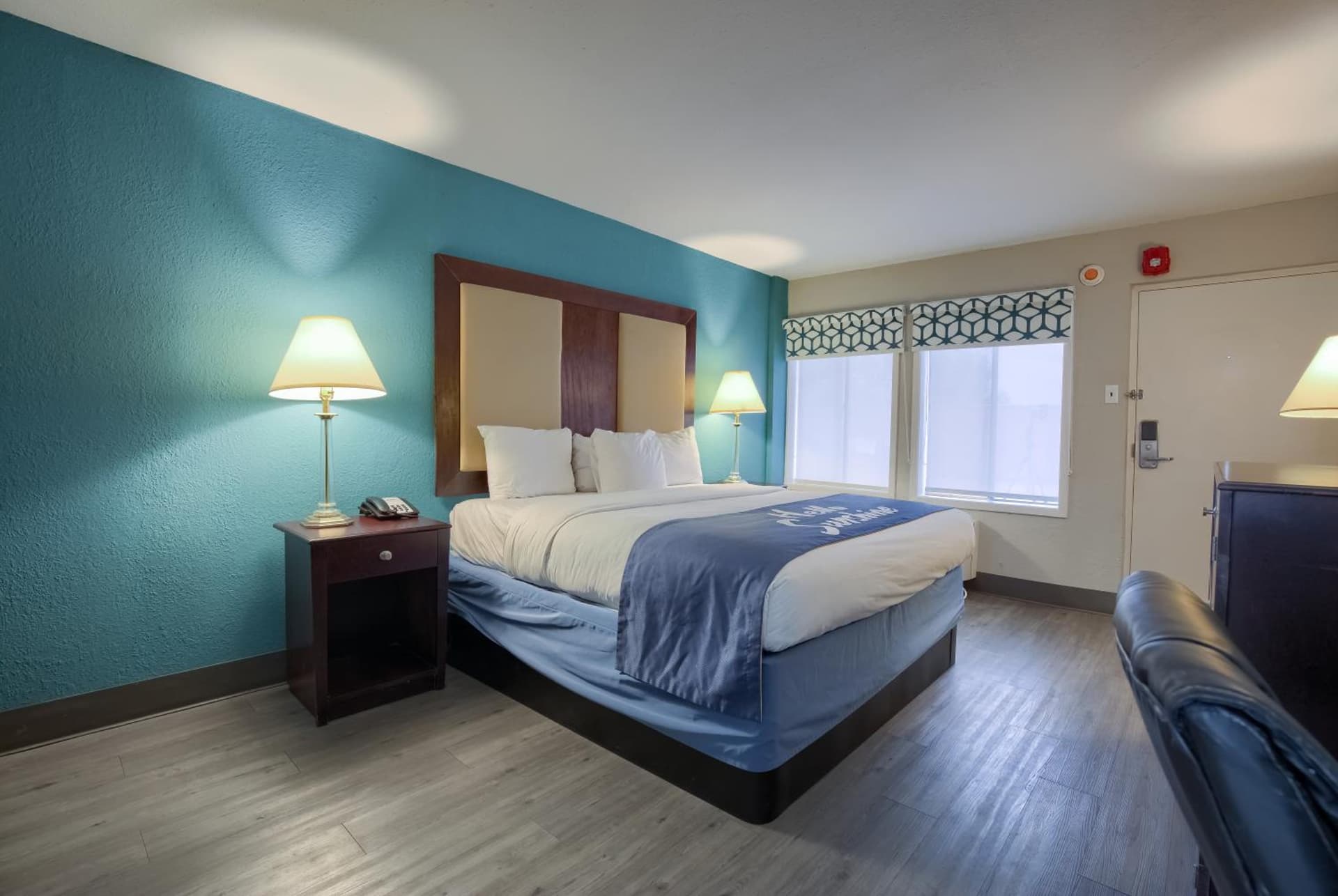 Days Inn by Wyndham Mobile I-65 gallery photo in Mobile, AL — image 17