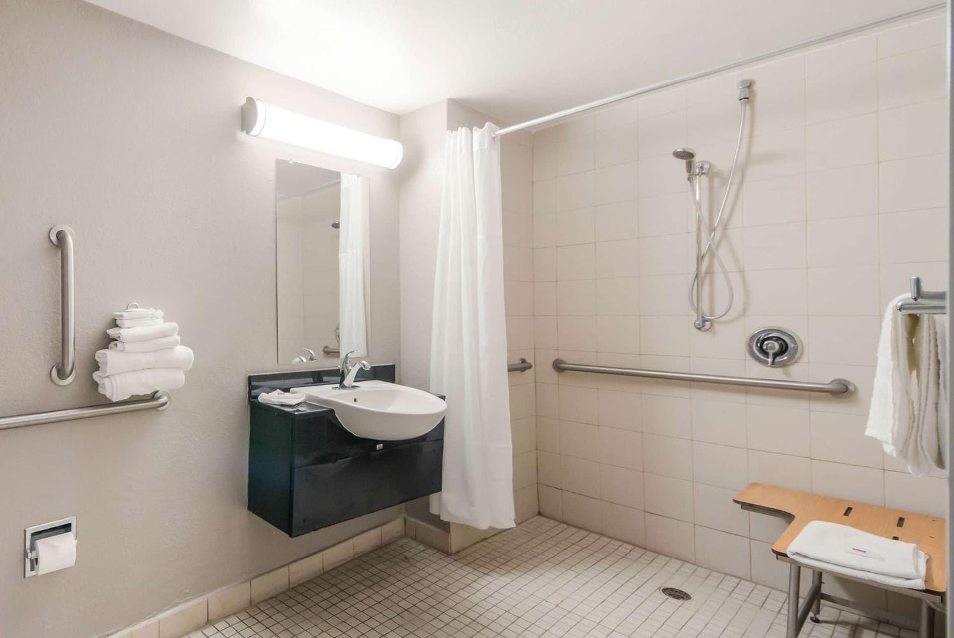 Motel 6-Laredo, TX - North I-35 gallery photo in Laredo, TX — image 8