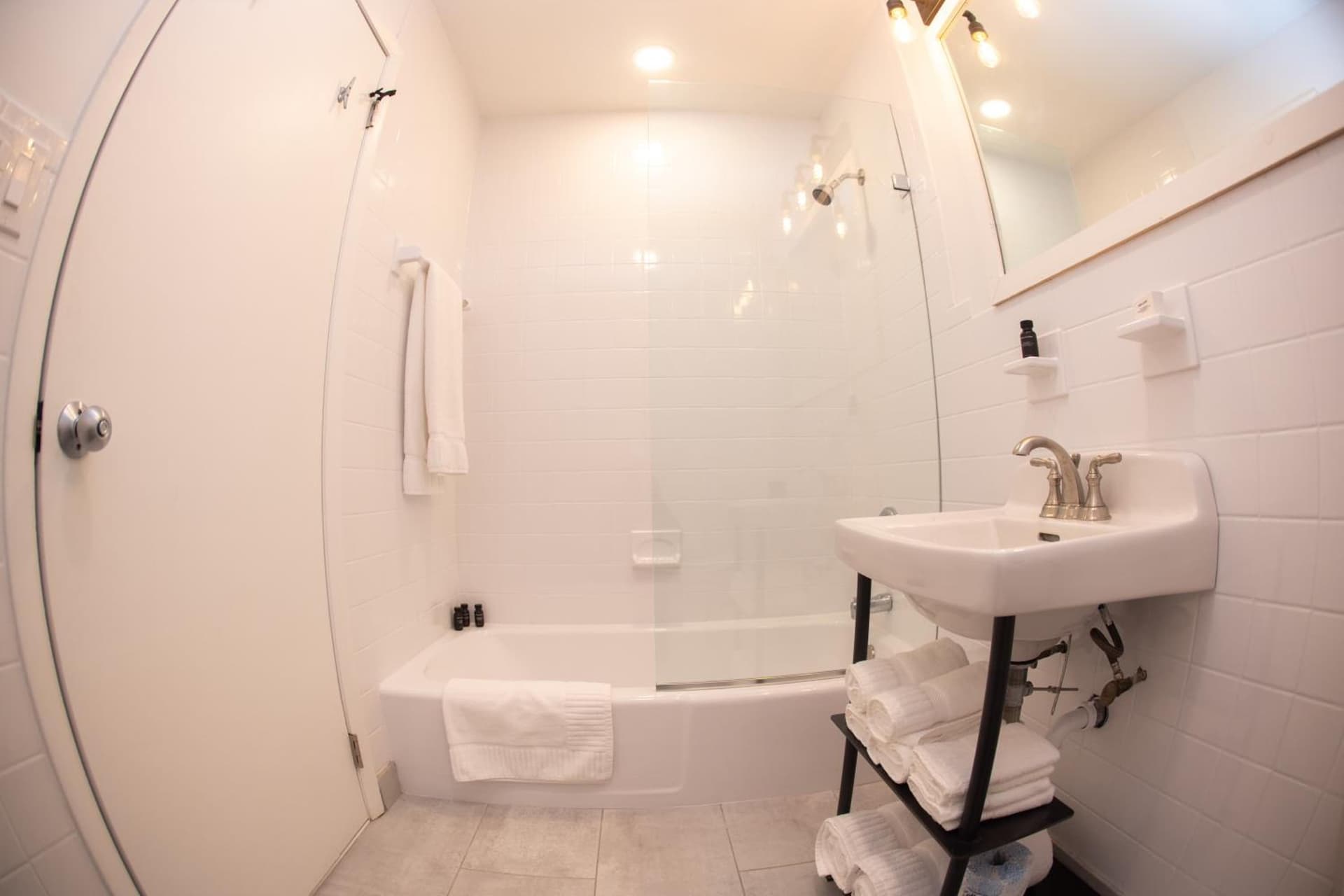 The Surfside Hotel gallery photo in Stratford, CT — image 23