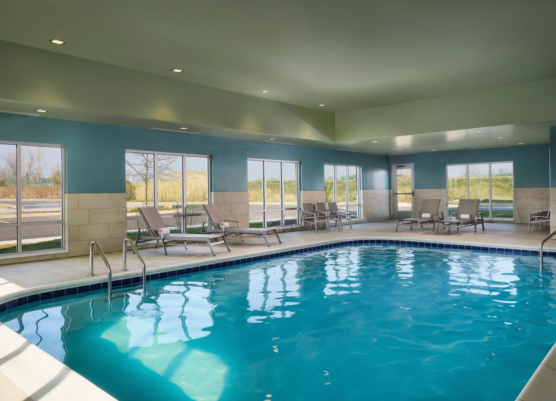 Holiday Inn Express & Suites - Lockport by IHG gallery photo in Lockport, IL — image 9