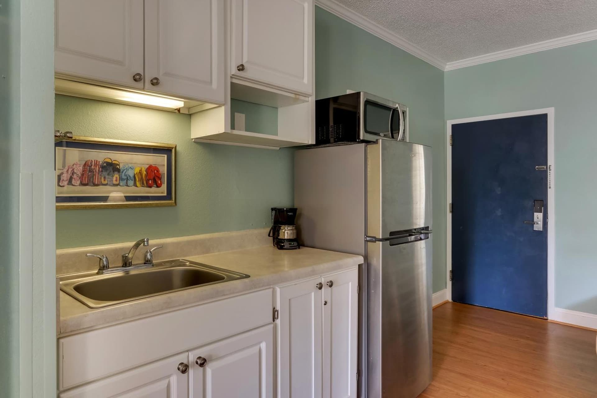 Palm Suites gallery photo in Atlantic Beach, NC — image 31