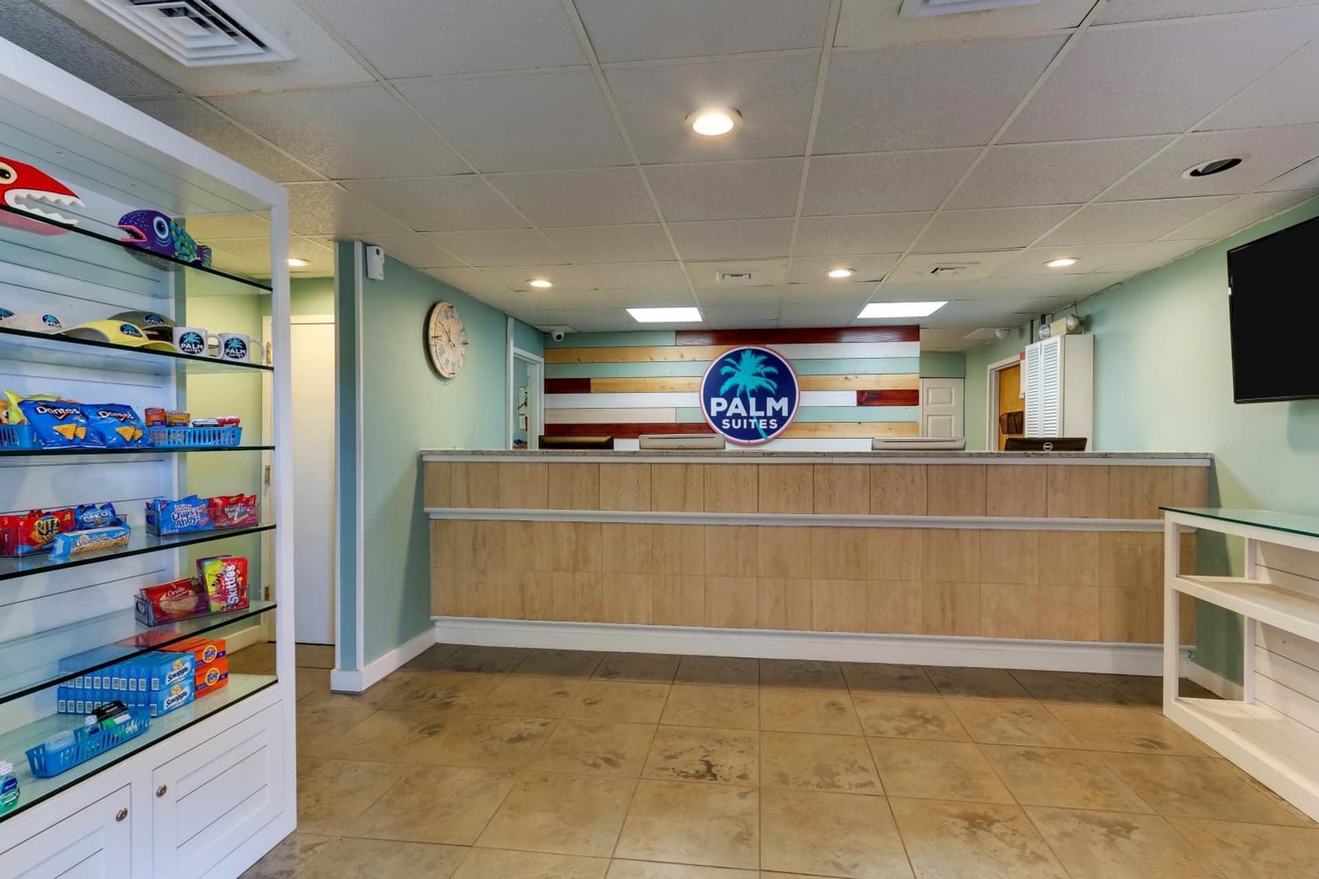Palm Suites gallery photo in Atlantic Beach, NC — image 25
