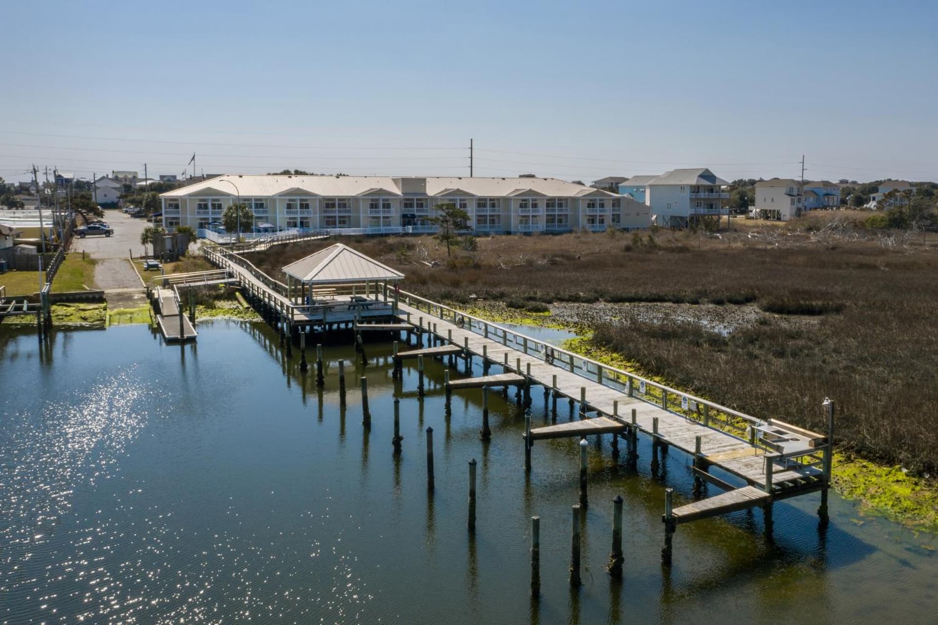 Palm Suites interior in Atlantic Beach, NC — gallery photo 2