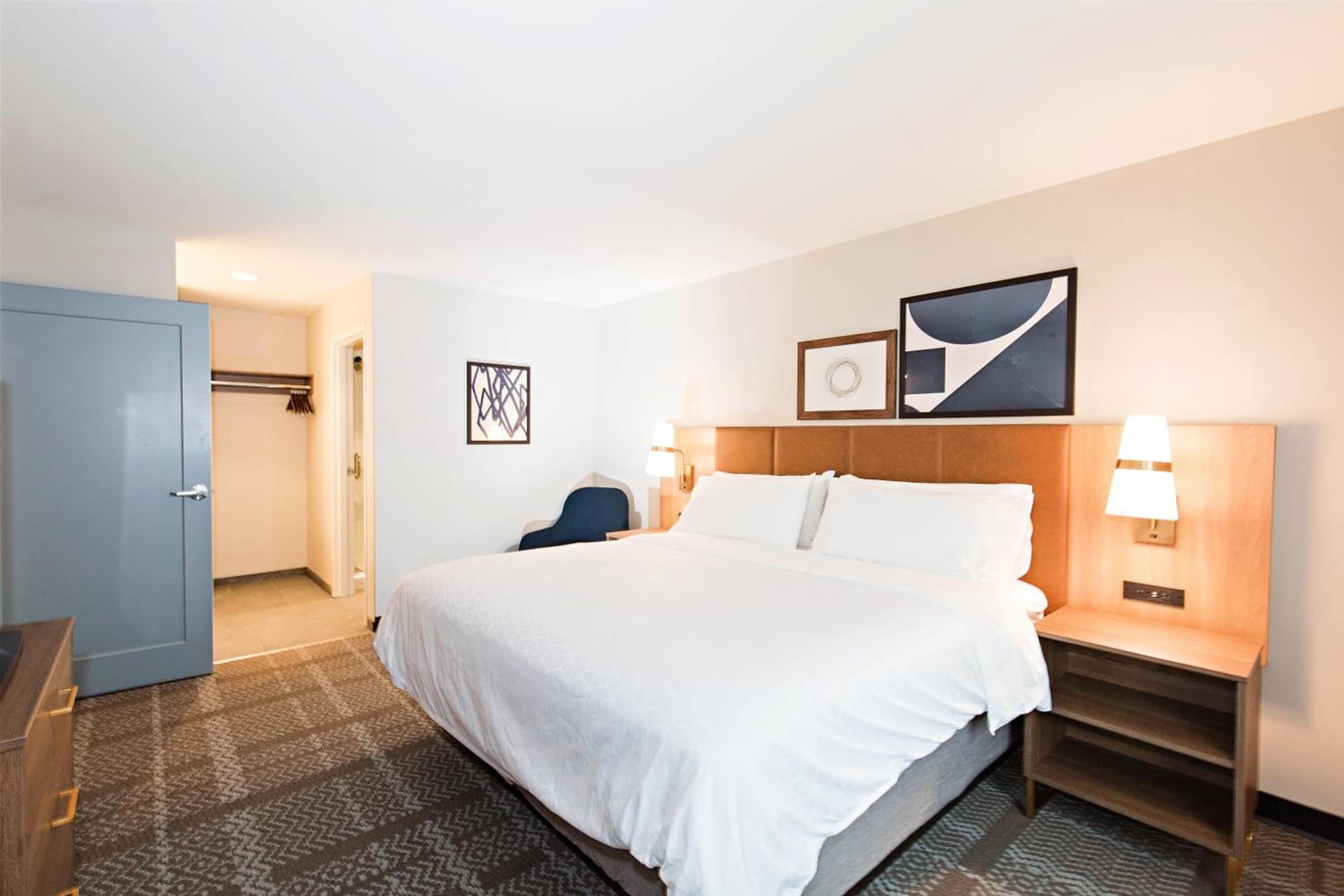Staybridge Suites - Denver North - Thornton by IHG property views in Thornton, CO — gallery photo 3