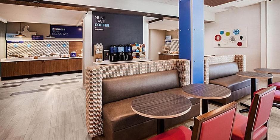Holiday Inn Express - Wells-Ogunquit-Kennebunk by IHG gallery photo in Wells — image 50