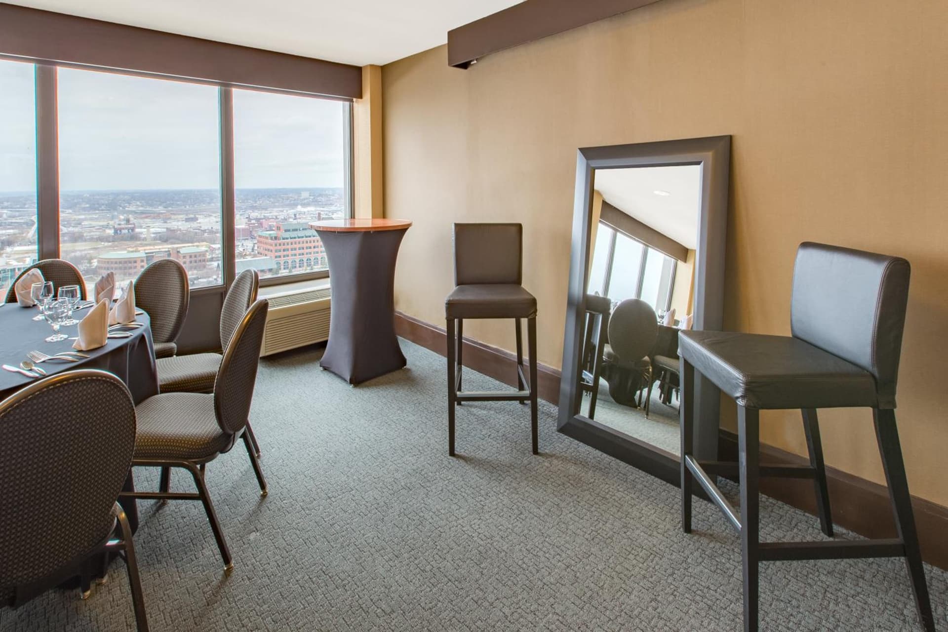 Crowne Plaza Kansas City Downtown by IHG gallery photo in Kansas City, MO — image 99