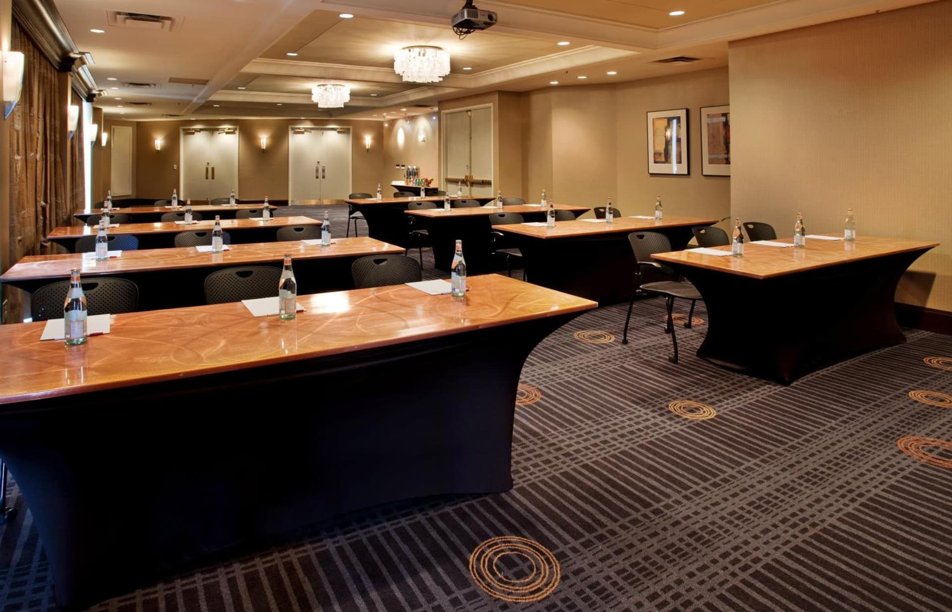 Crowne Plaza Kansas City Downtown by IHG gallery photo in Kansas City, MO — image 59