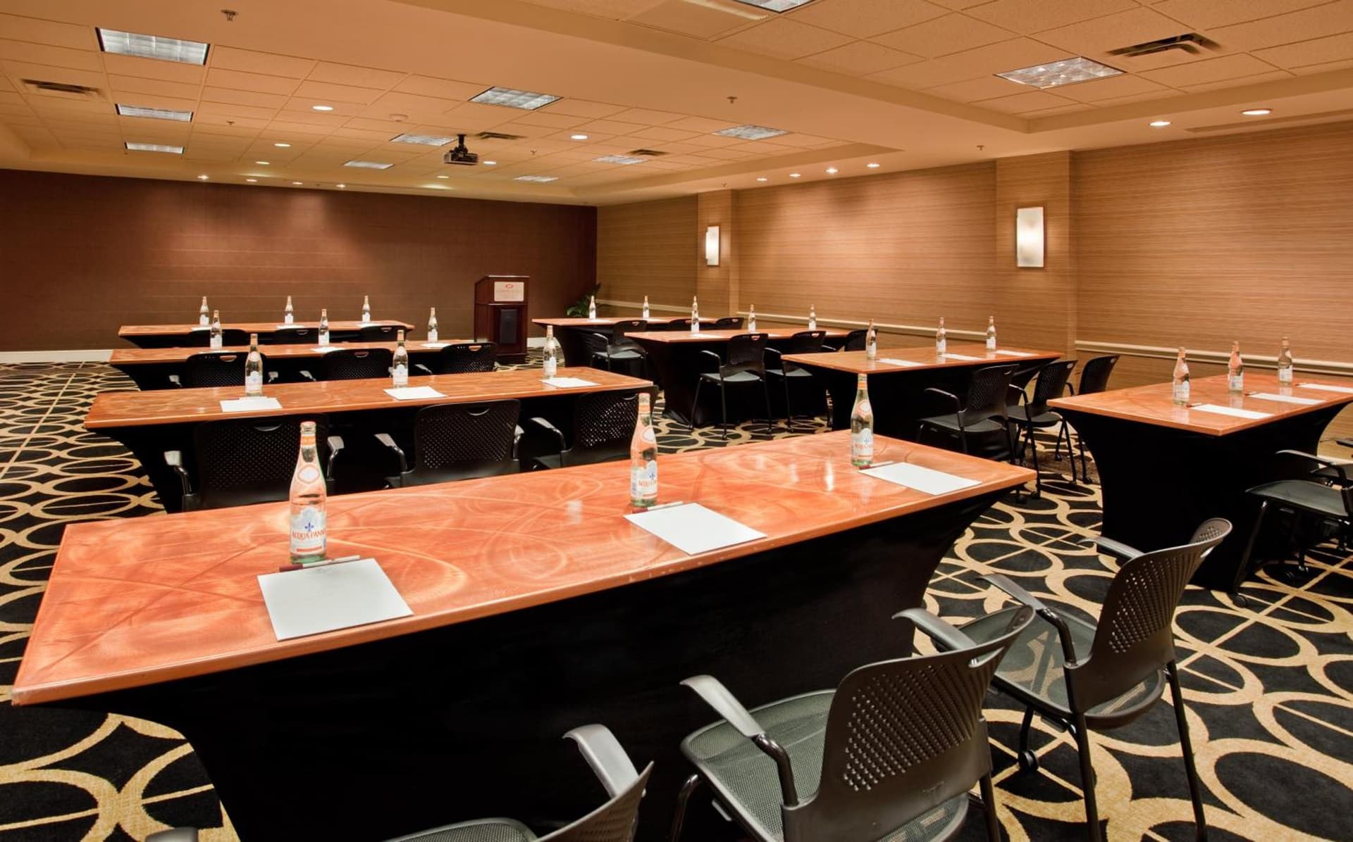 Crowne Plaza Kansas City Downtown by IHG gallery photo in Kansas City, MO — image 67