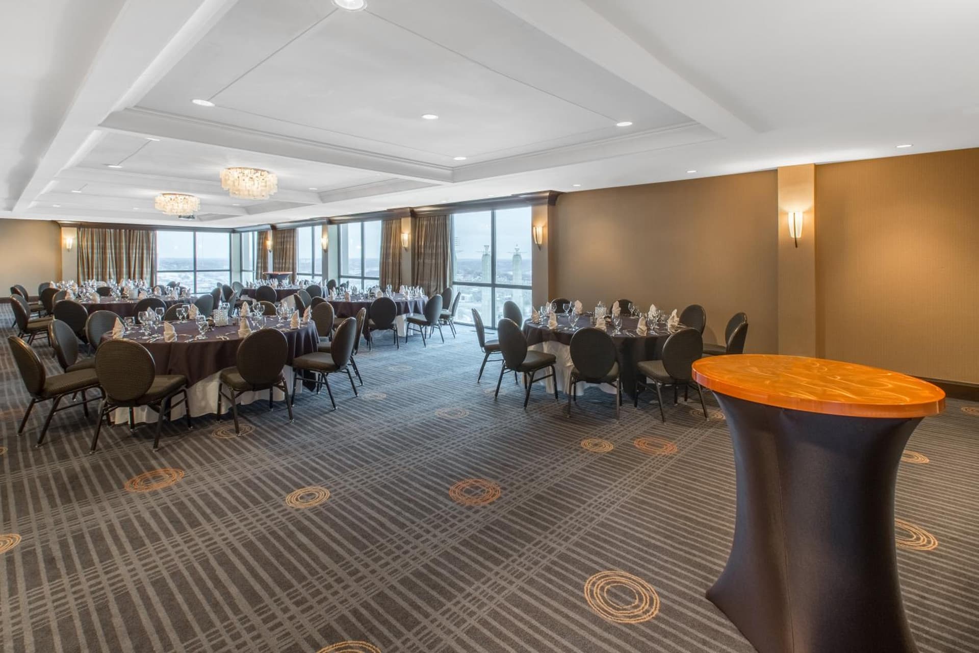 Crowne Plaza Kansas City Downtown by IHG gallery photo in Kansas City, MO — image 9