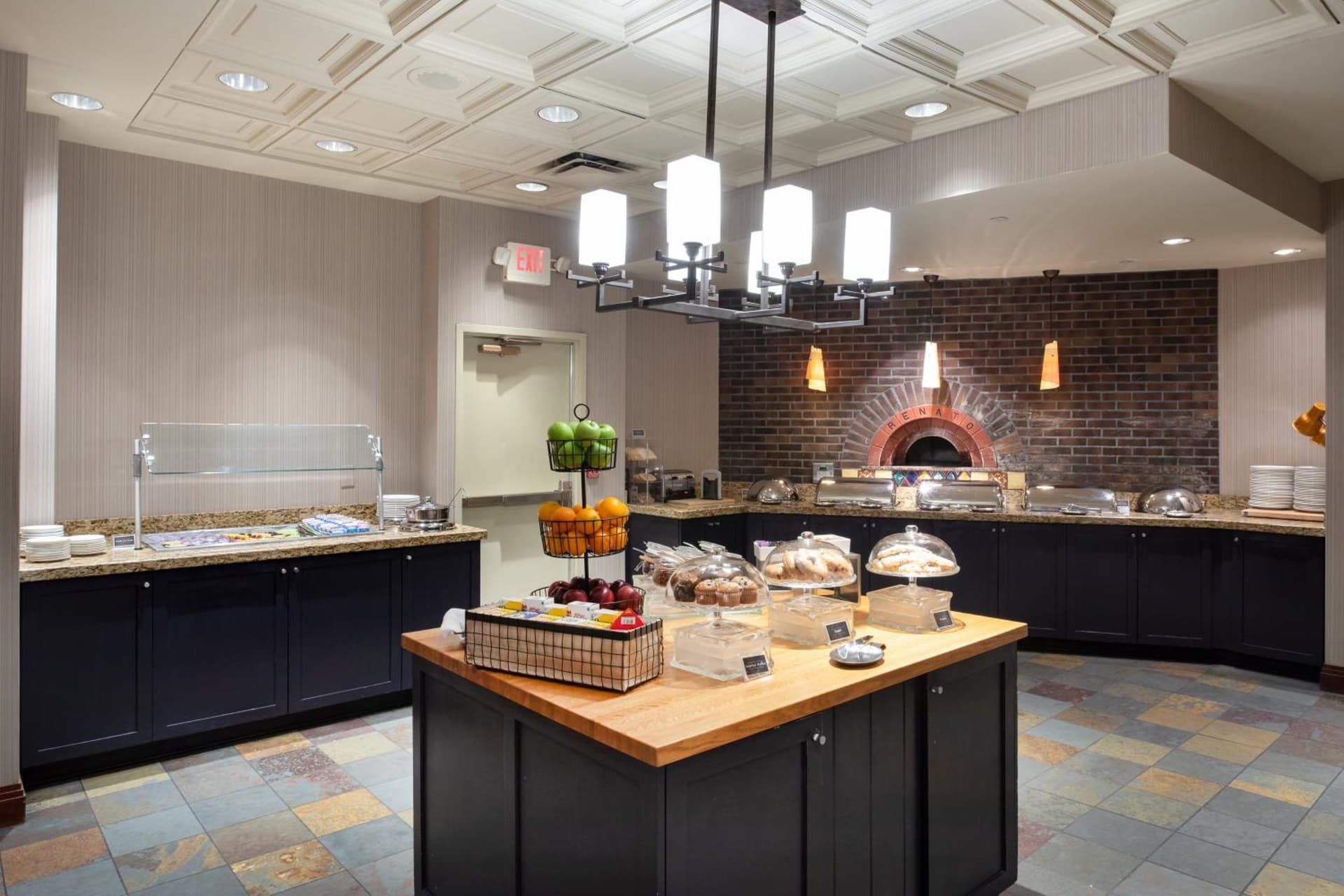 Crowne Plaza Kansas City Downtown by IHG gallery photo in Kansas City, MO — image 7