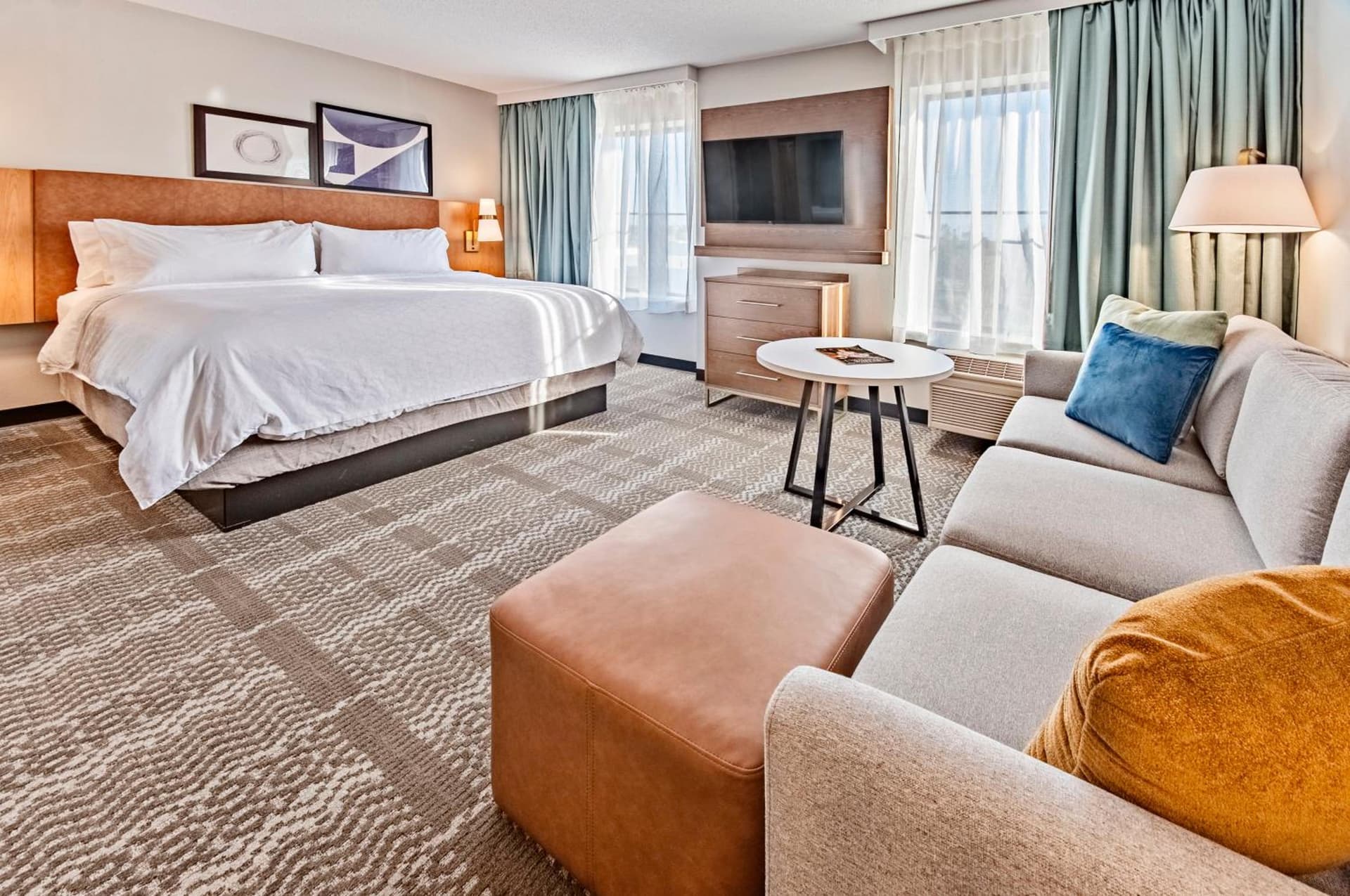Staybridge Suites Cedar Rapids North by IHG property views in Cedar Rapids, IA — gallery photo 3