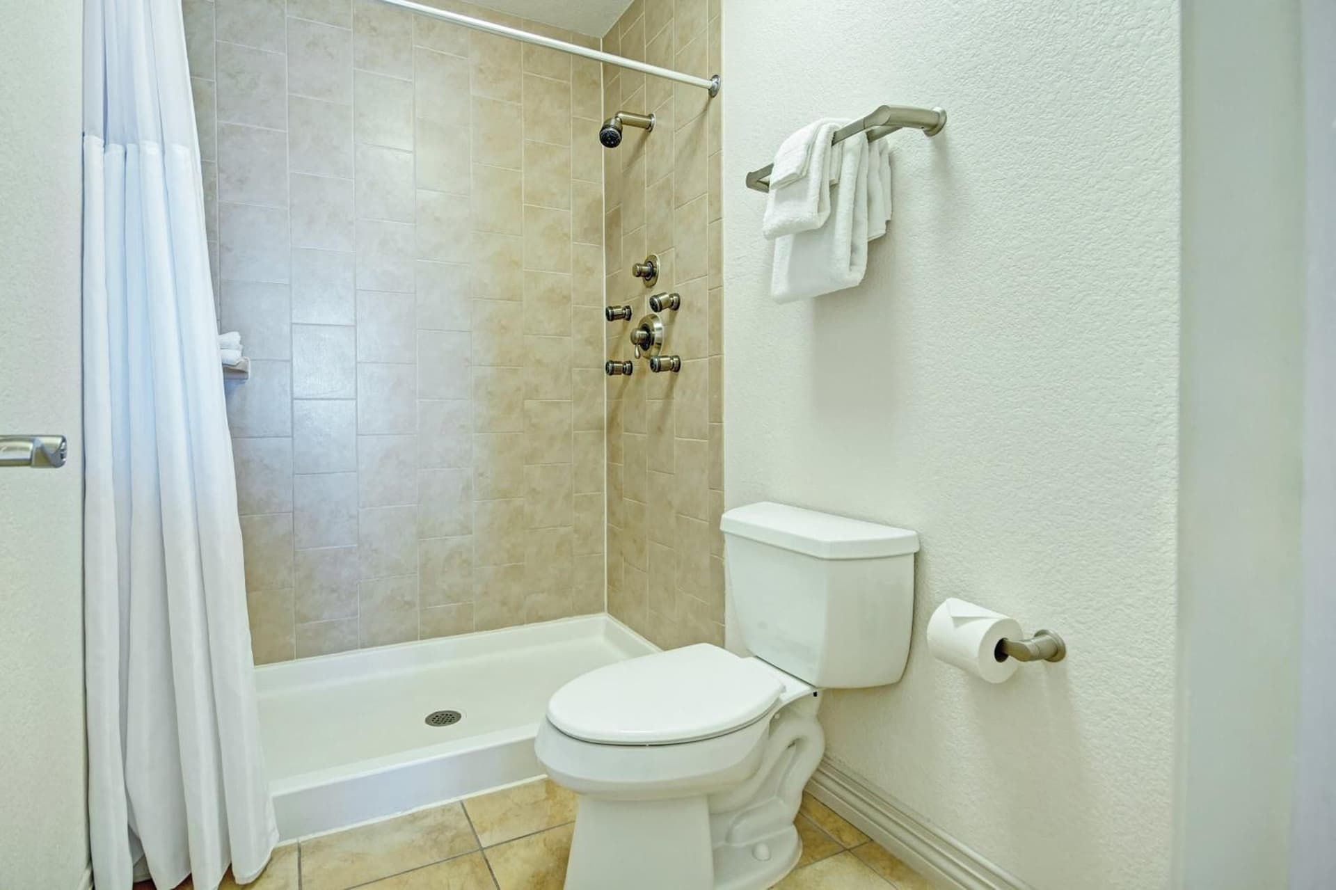 Desert Rose Resort gallery photo in Las Vegas, NV — image 17