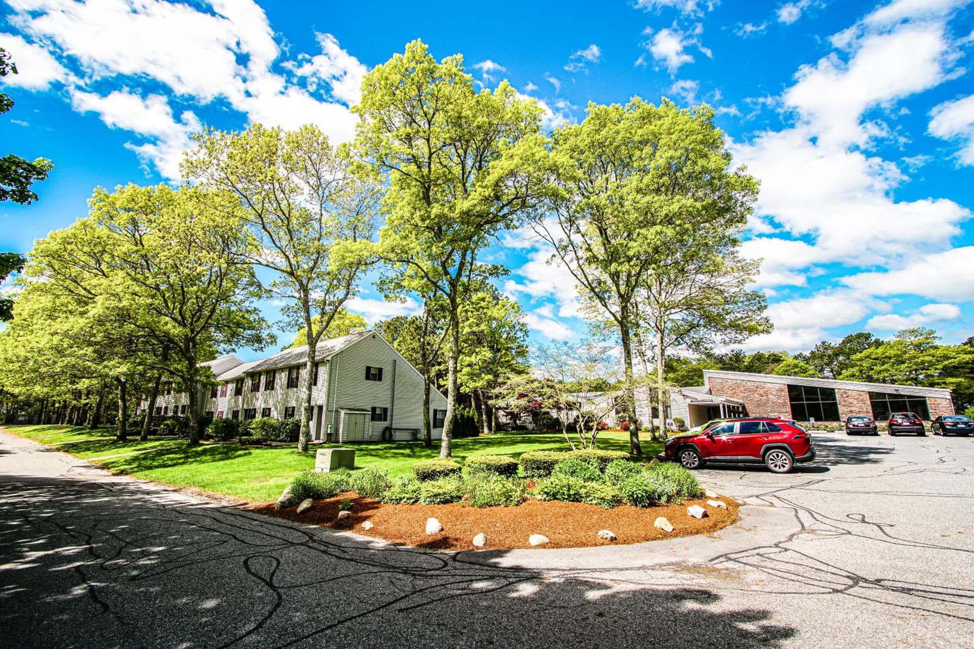 Sea Mist Resort featured exterior or lobby in Mashpee, MA — similar hotel