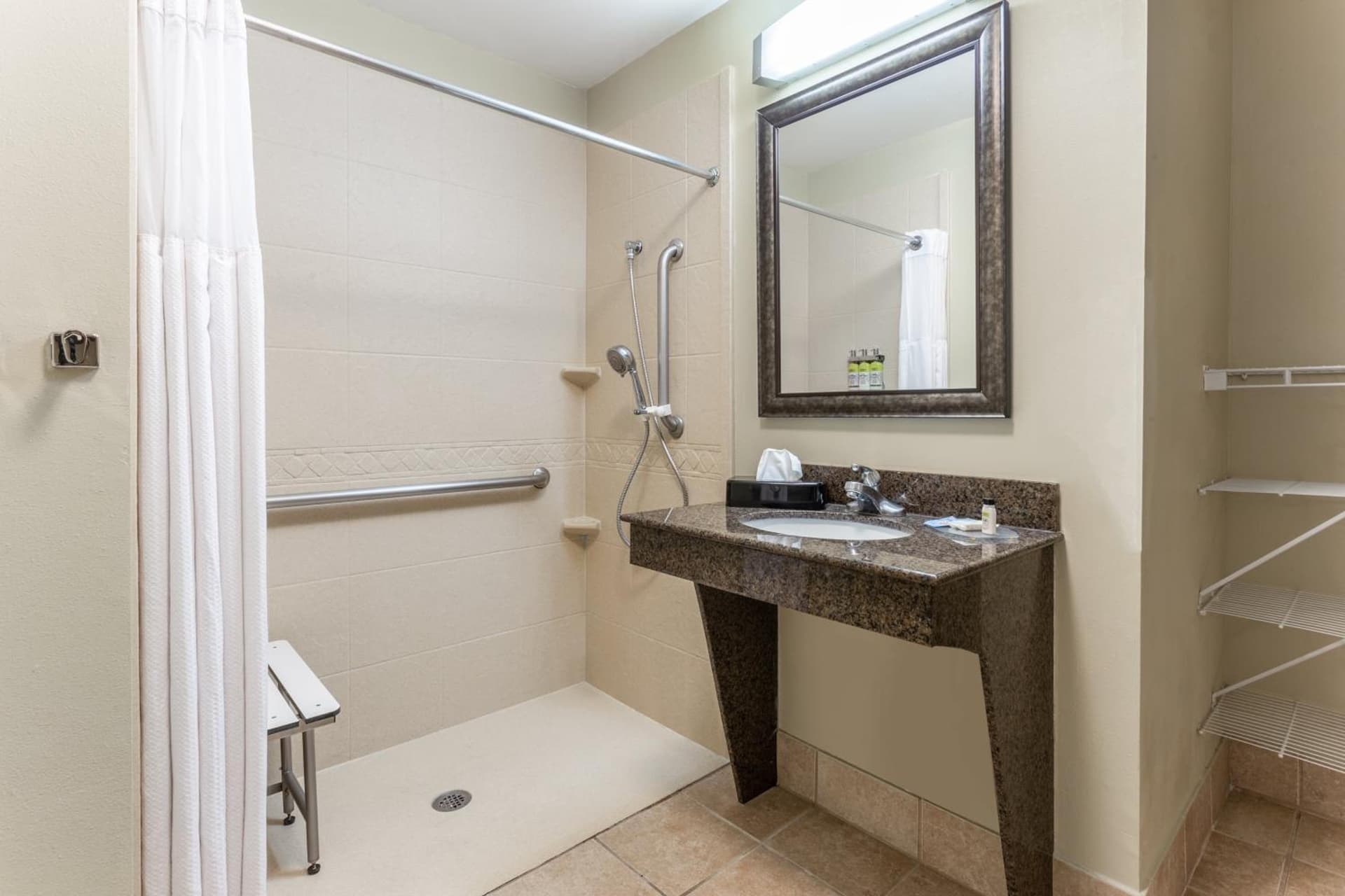 Staybridge Suites Davenport by IHG gallery photo in Bettendorf, IA — image 13