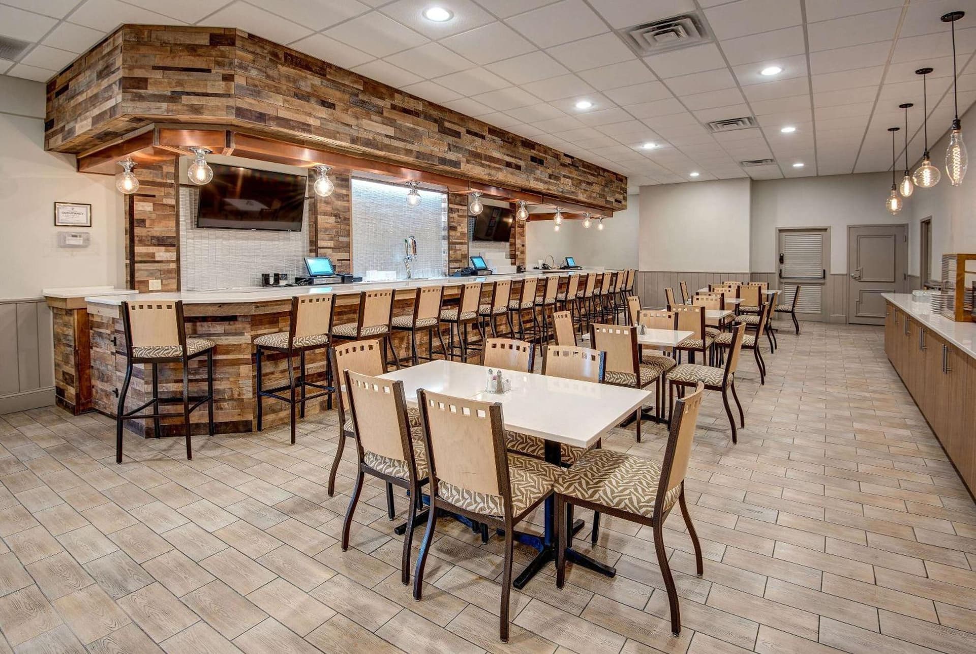 Days Hotel by Wyndham Toms River Jersey Shore gallery photo in Toms River — image 24