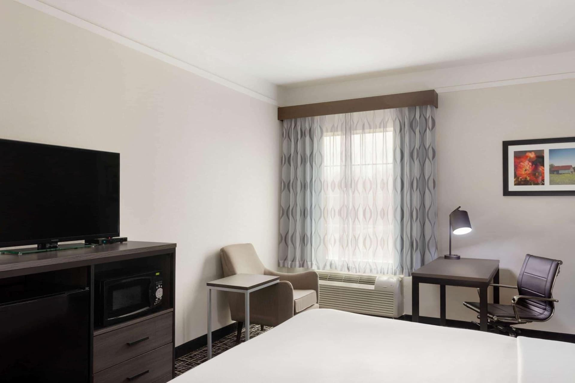 La Quinta by Wyndham I-20 Longview South gallery photo in Longview, TX — image 16