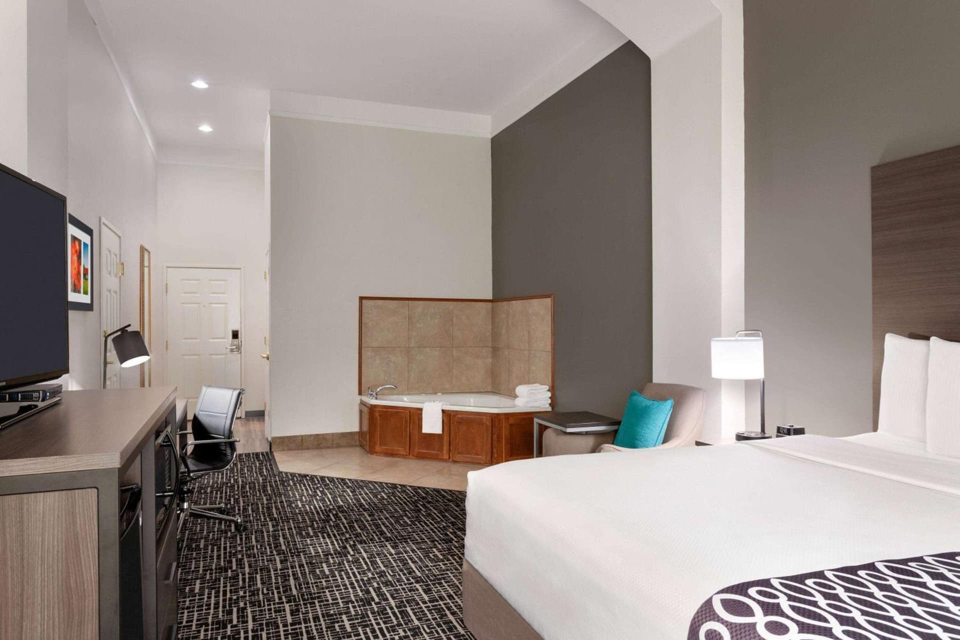La Quinta by Wyndham I-20 Longview South gallery photo in Longview, TX — image 6