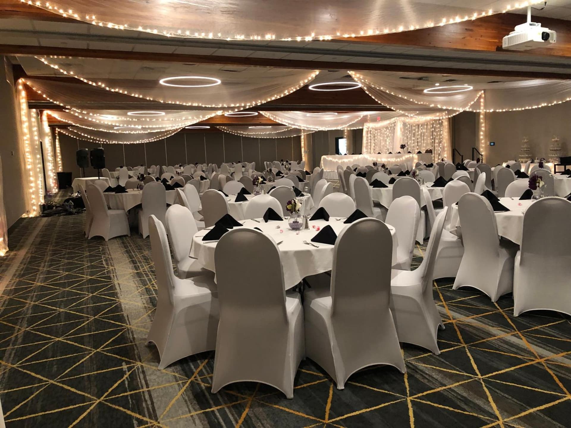 Holiday Inn & Suites St. Cloud by IHG gallery photo in Saint Cloud, MN — image 51