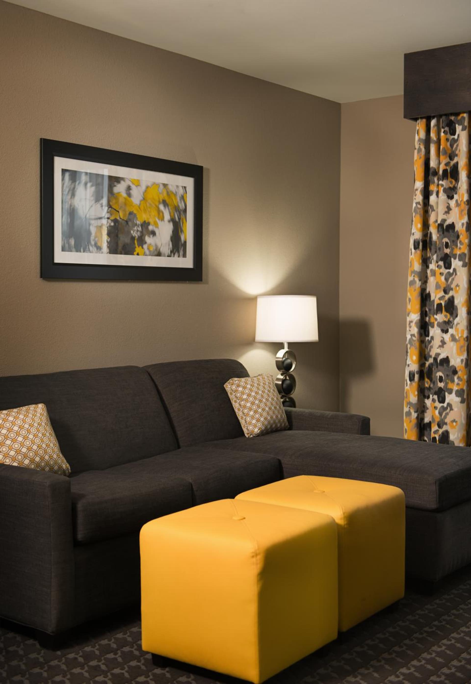 Holiday Inn Express and Suites Madison Central by IHG gallery photo in Madison, WI — image 16