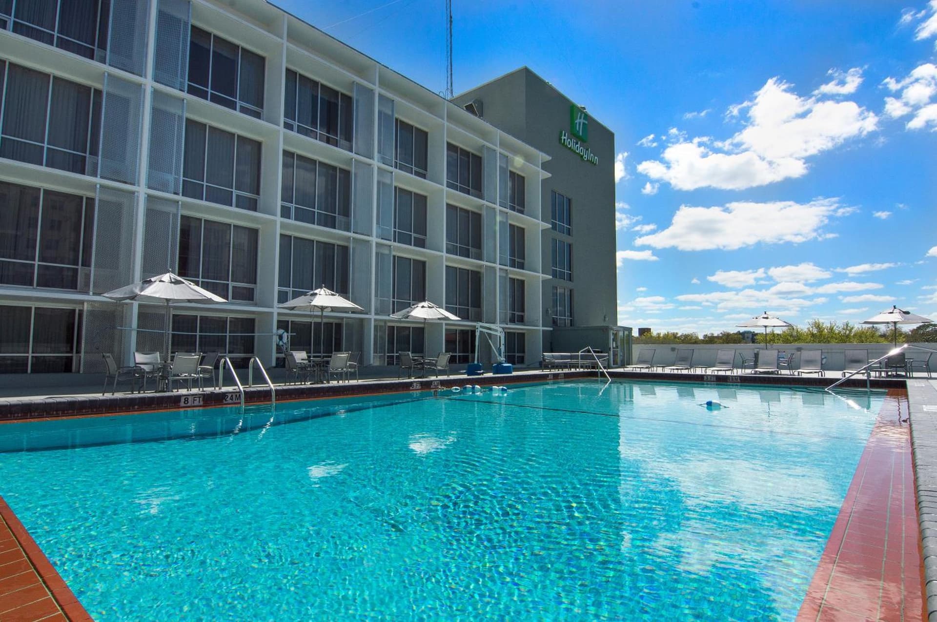 Holiday Inn Gainesville-University Center by IHG interior in Gainesville, FL — gallery photo 2