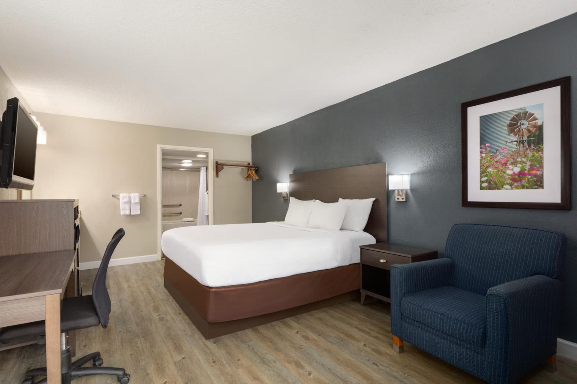 Baymont by Wyndham Wilmington gallery photo in Wilmington, NC — image 30