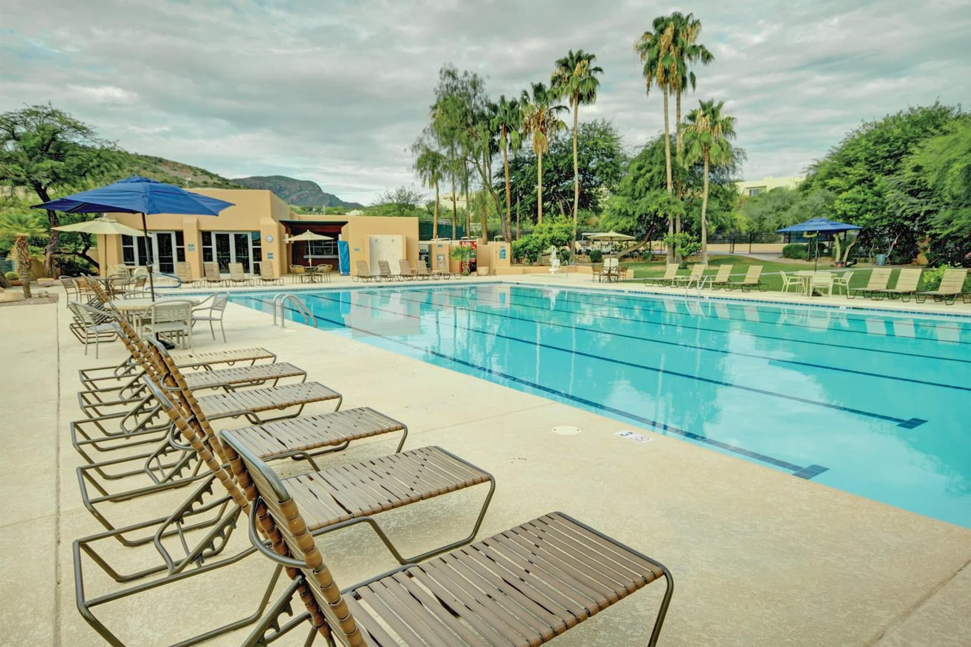 Starr Pass Golf Suites property views in Tucson, AZ — gallery photo 3