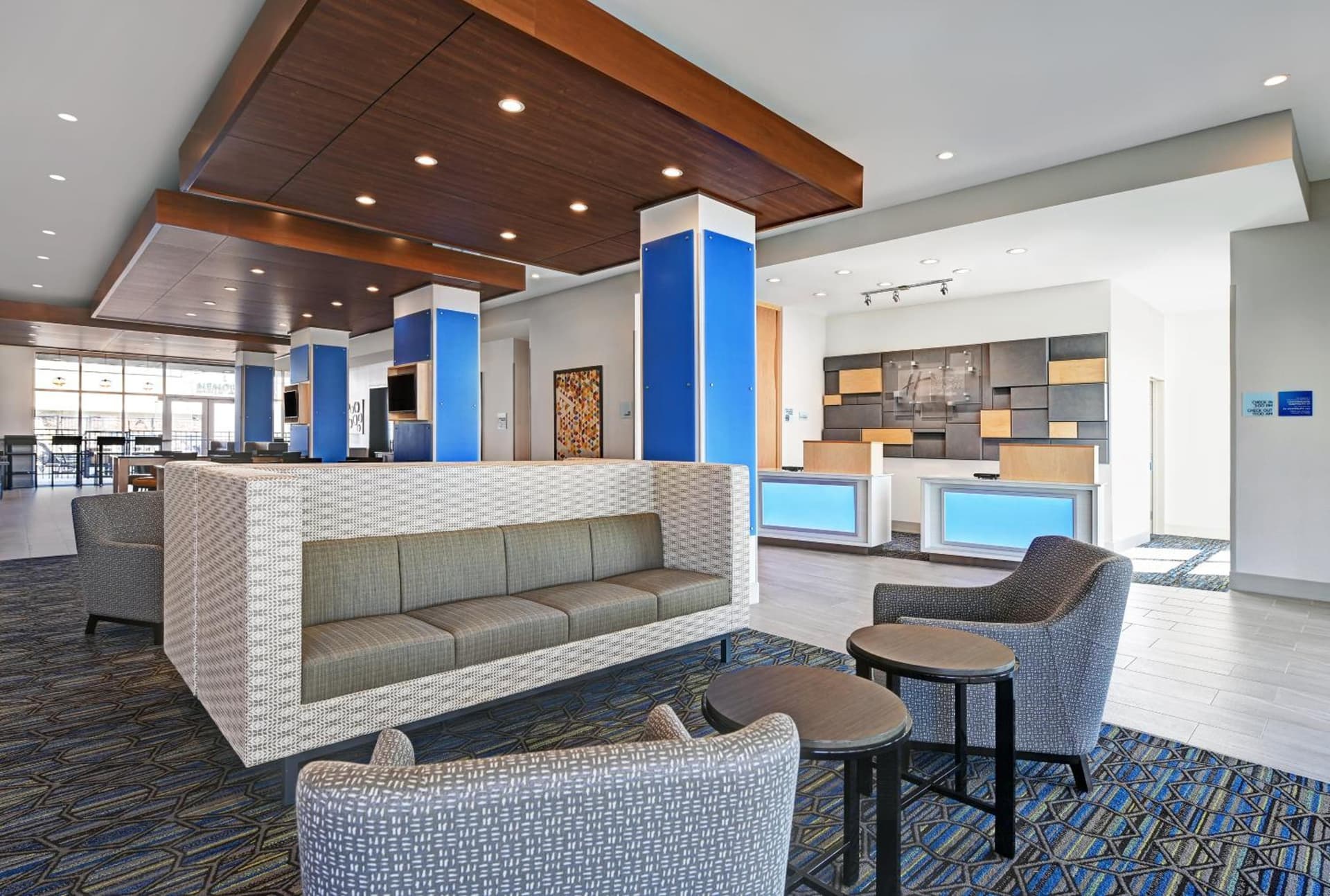 Holiday Inn Express & Suites Memorial – CityCentre by IHG gallery photo in Houston, TX — image 26