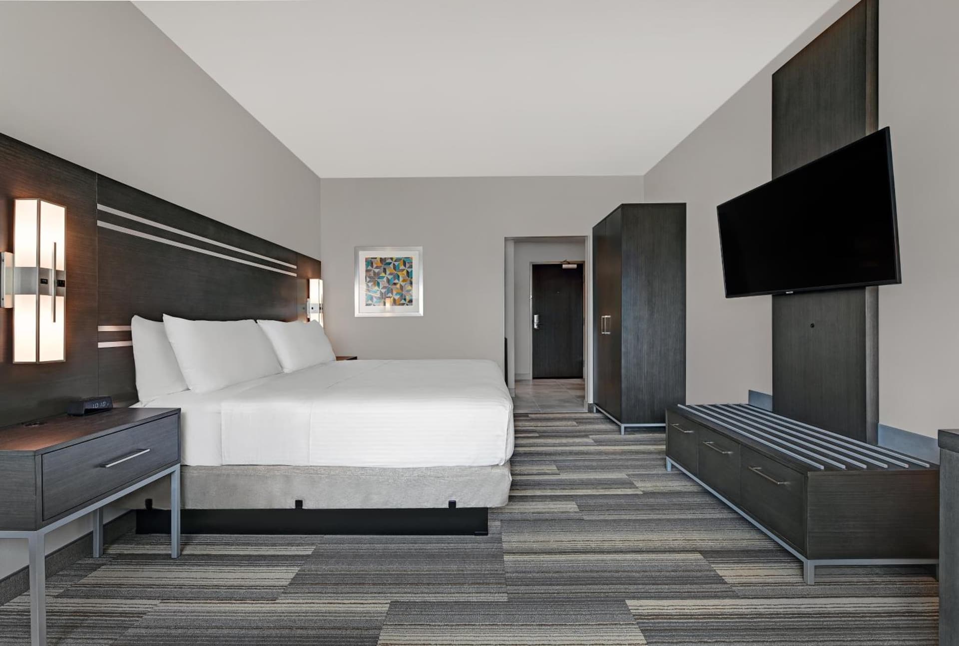 Holiday Inn Express & Suites Memorial – CityCentre by IHG gallery photo in Houston, TX — image 20