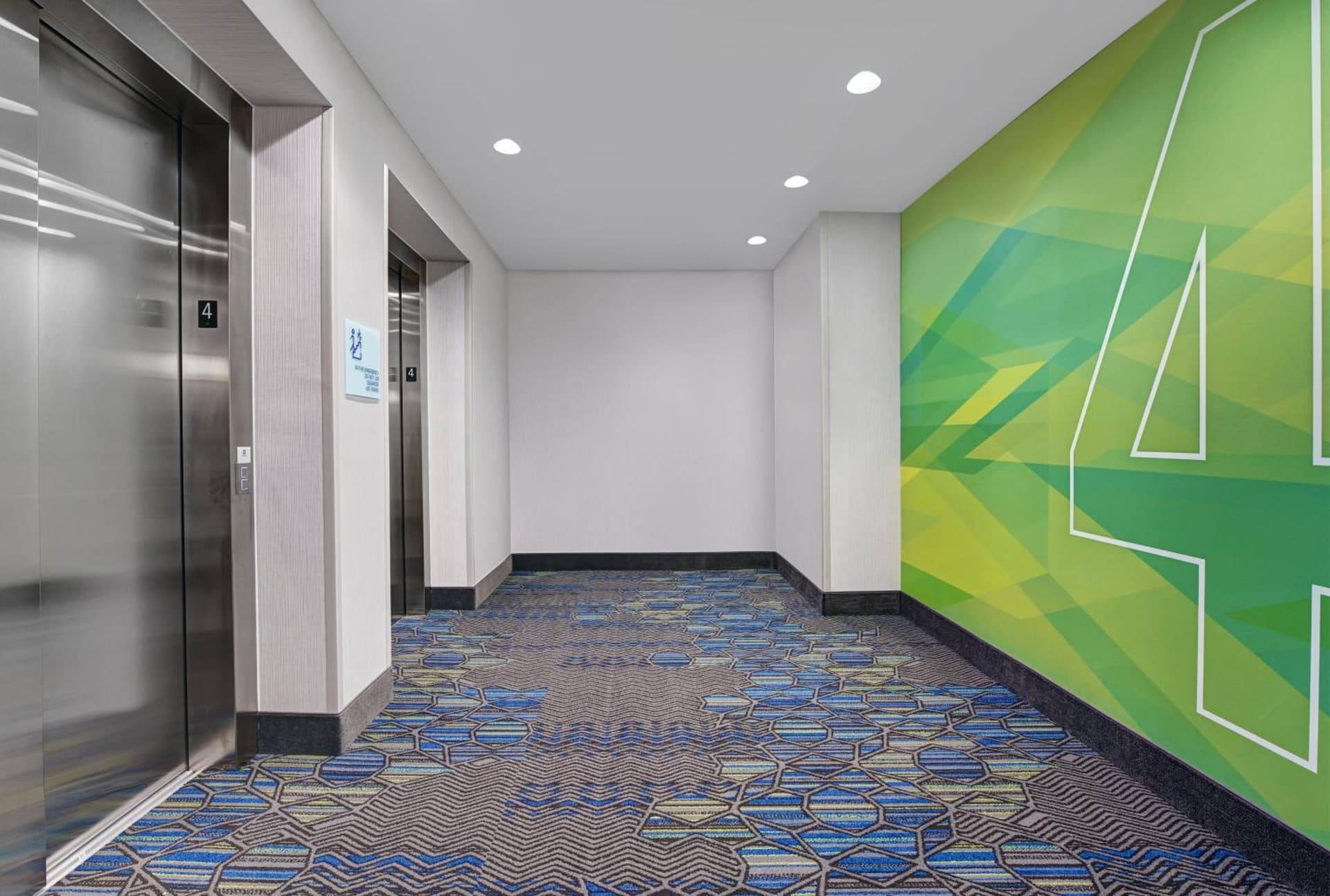 Holiday Inn Express & Suites Memorial – CityCentre by IHG gallery photo in Houston, TX — image 9