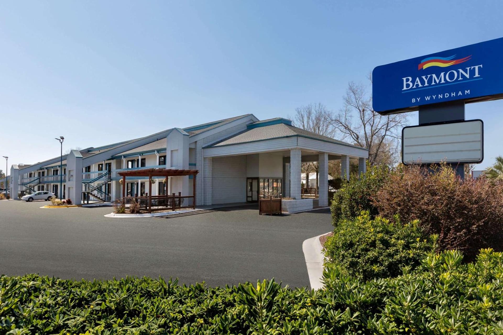 Baymont by Wyndham Wilmington gallery photo in Wilmington, NC — image 47